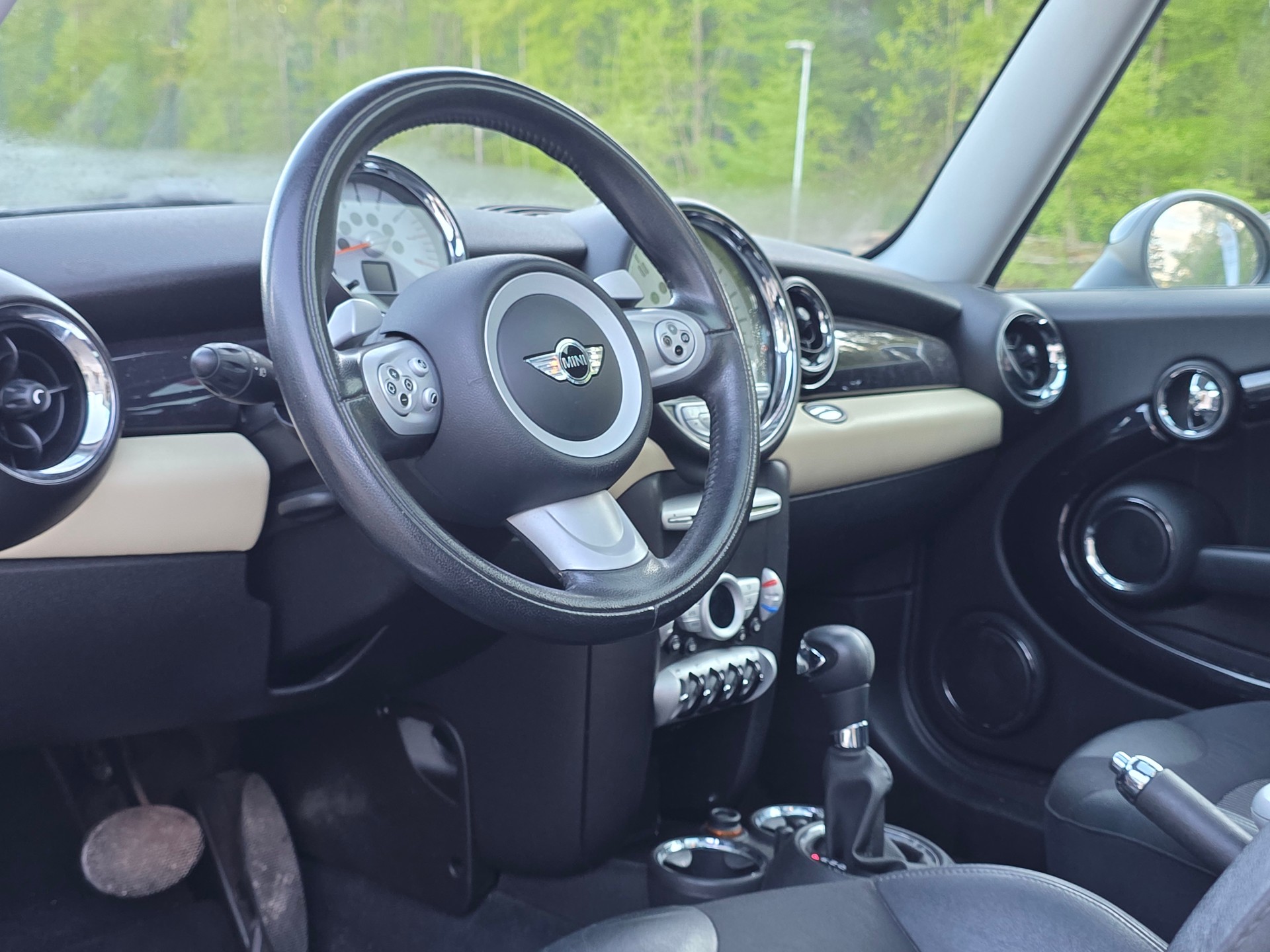 MINI Cooper *** Frisch ab MFK / Frisch ab Service / 6 MT Garantie / Gratis Lieferung ***-image-9
