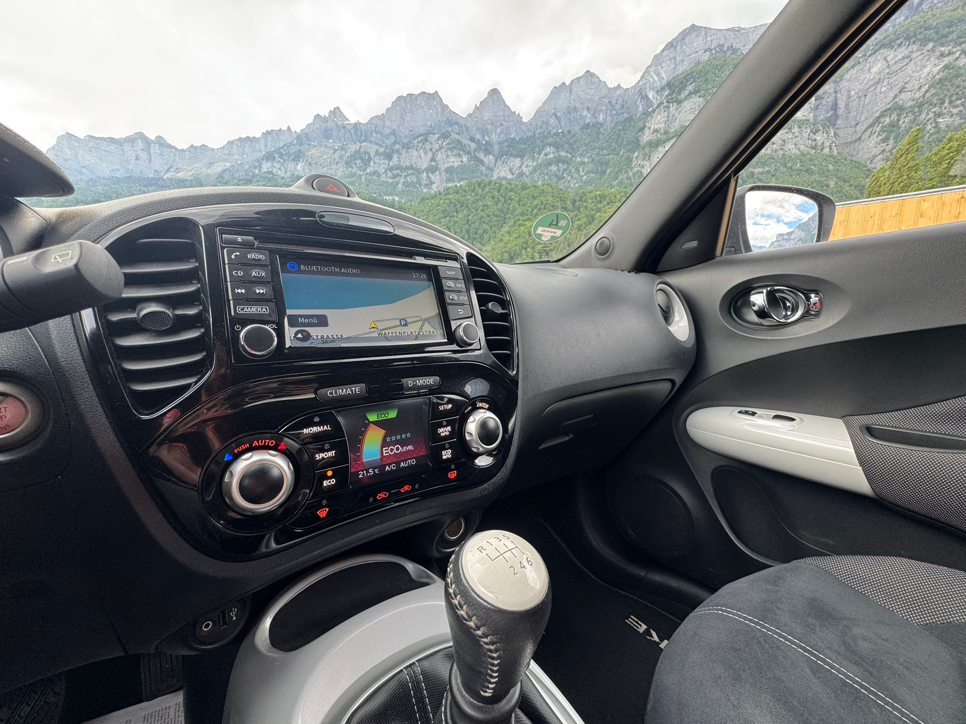NISSAN Juke 1.6 DIG-T tekna-image-16