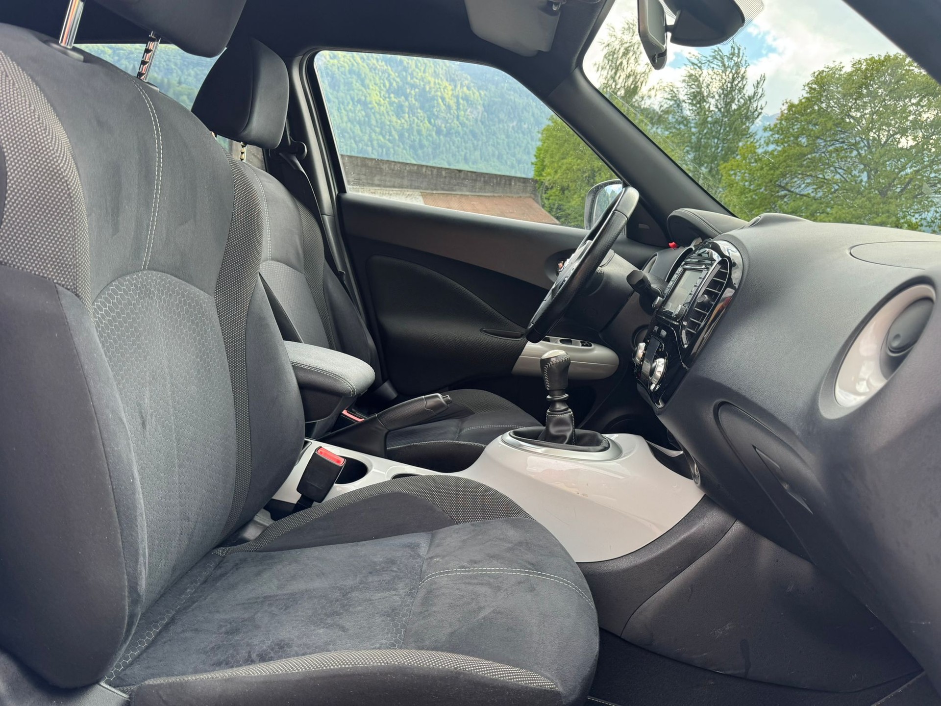 NISSAN Juke 1.6 DIG-T tekna-image-12