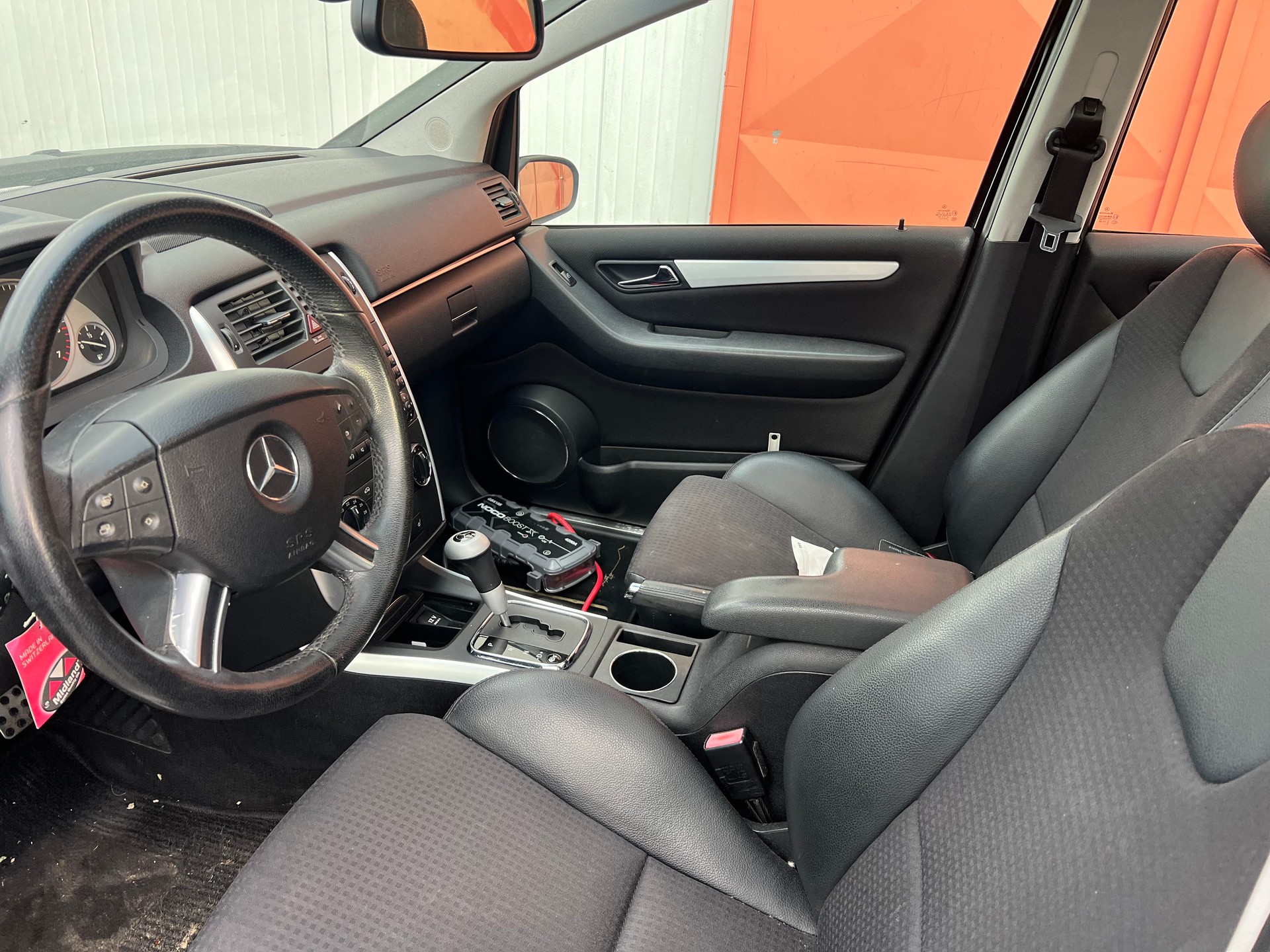 MERCEDES-BENZ B 170-image-6