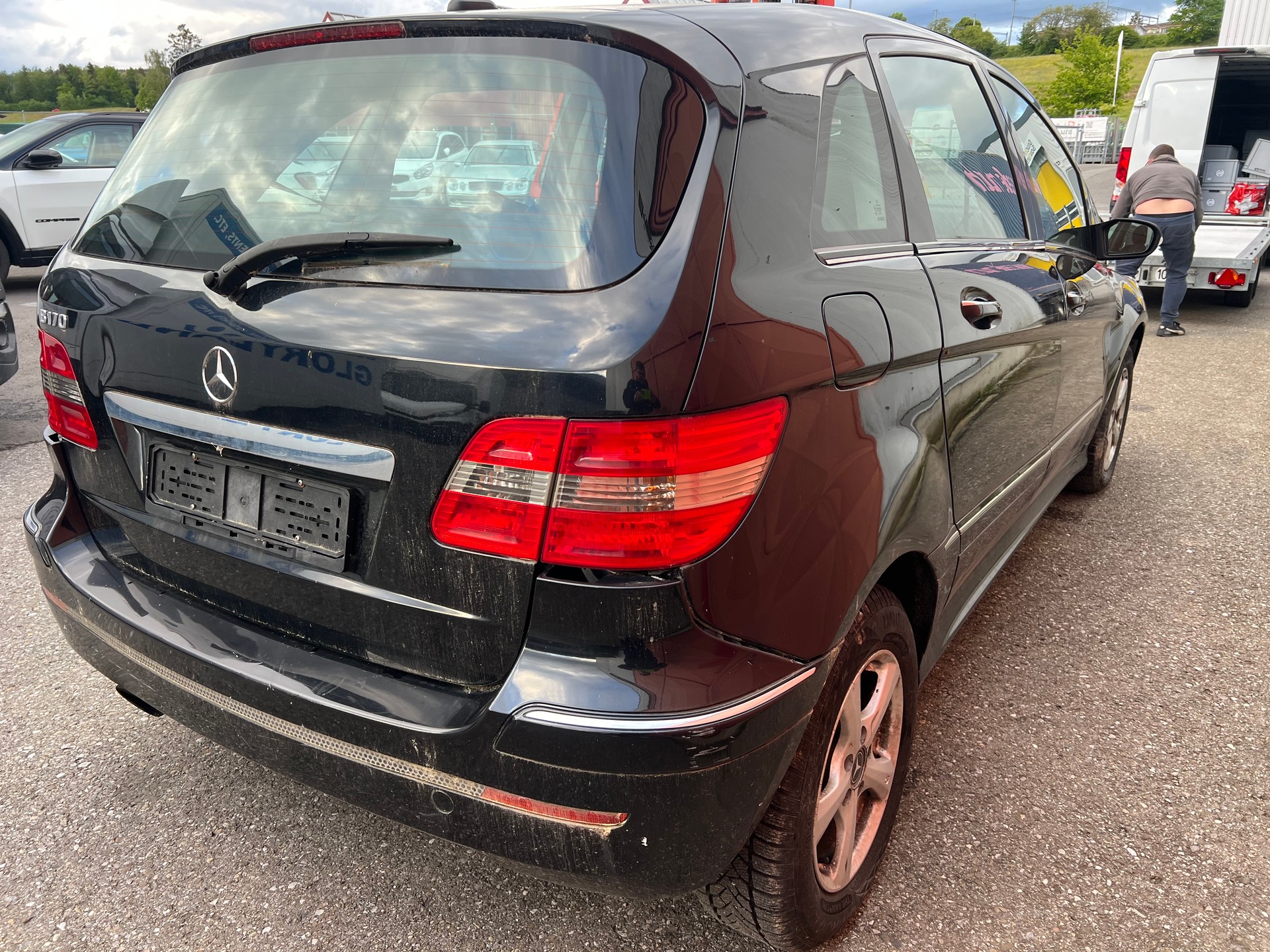 MERCEDES-BENZ B 170-image-3