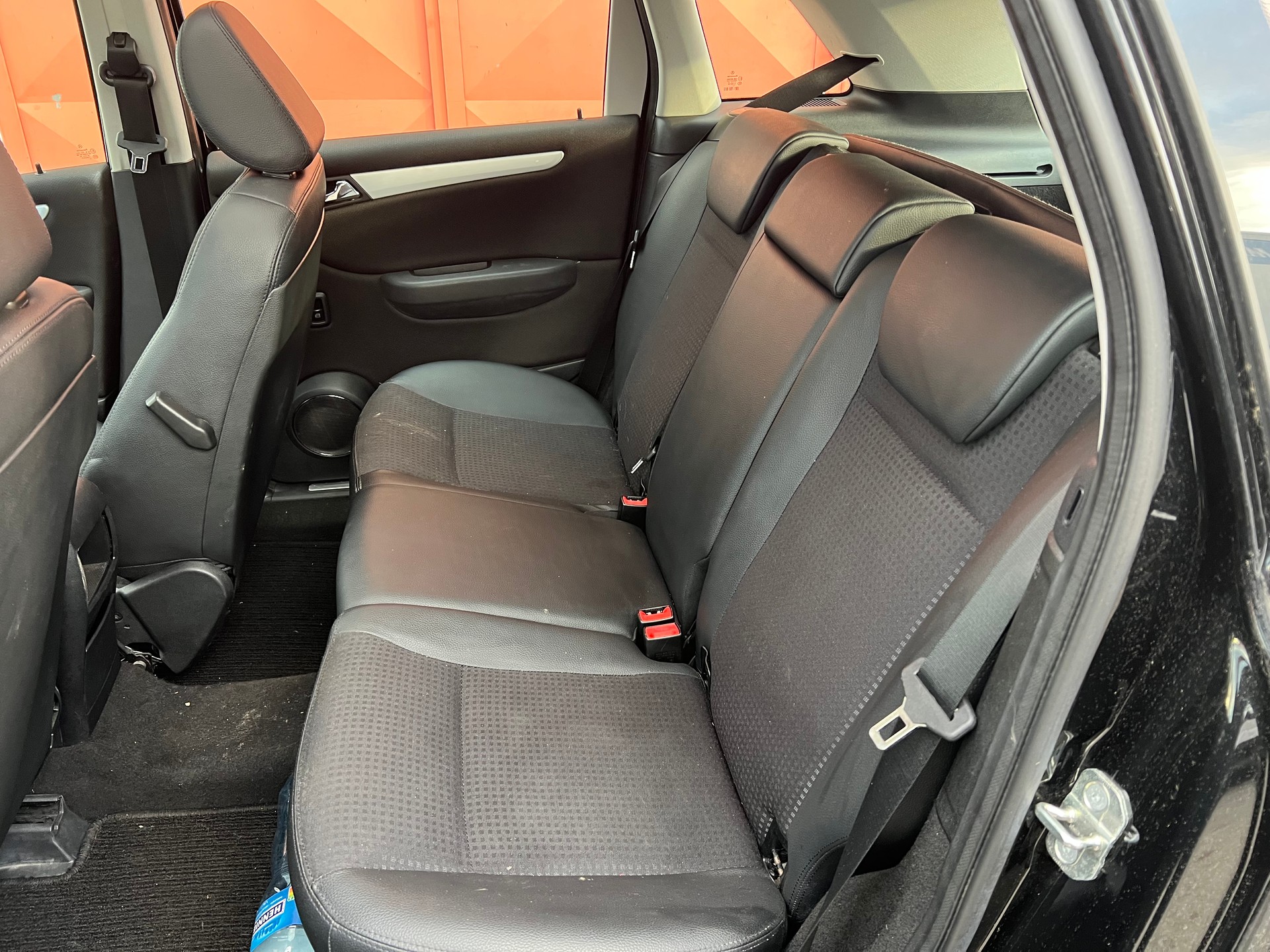 MERCEDES-BENZ B 170-image-7