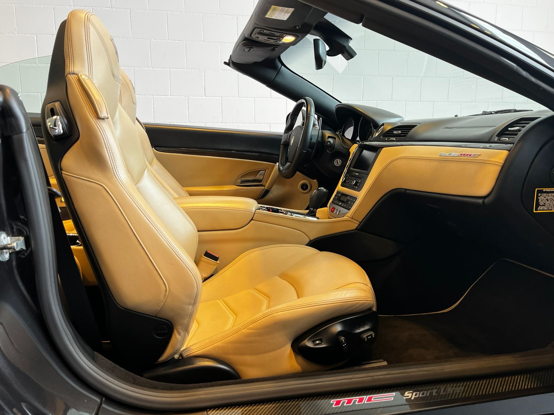 MASERATI GranCabrio MC Automatica-image-25