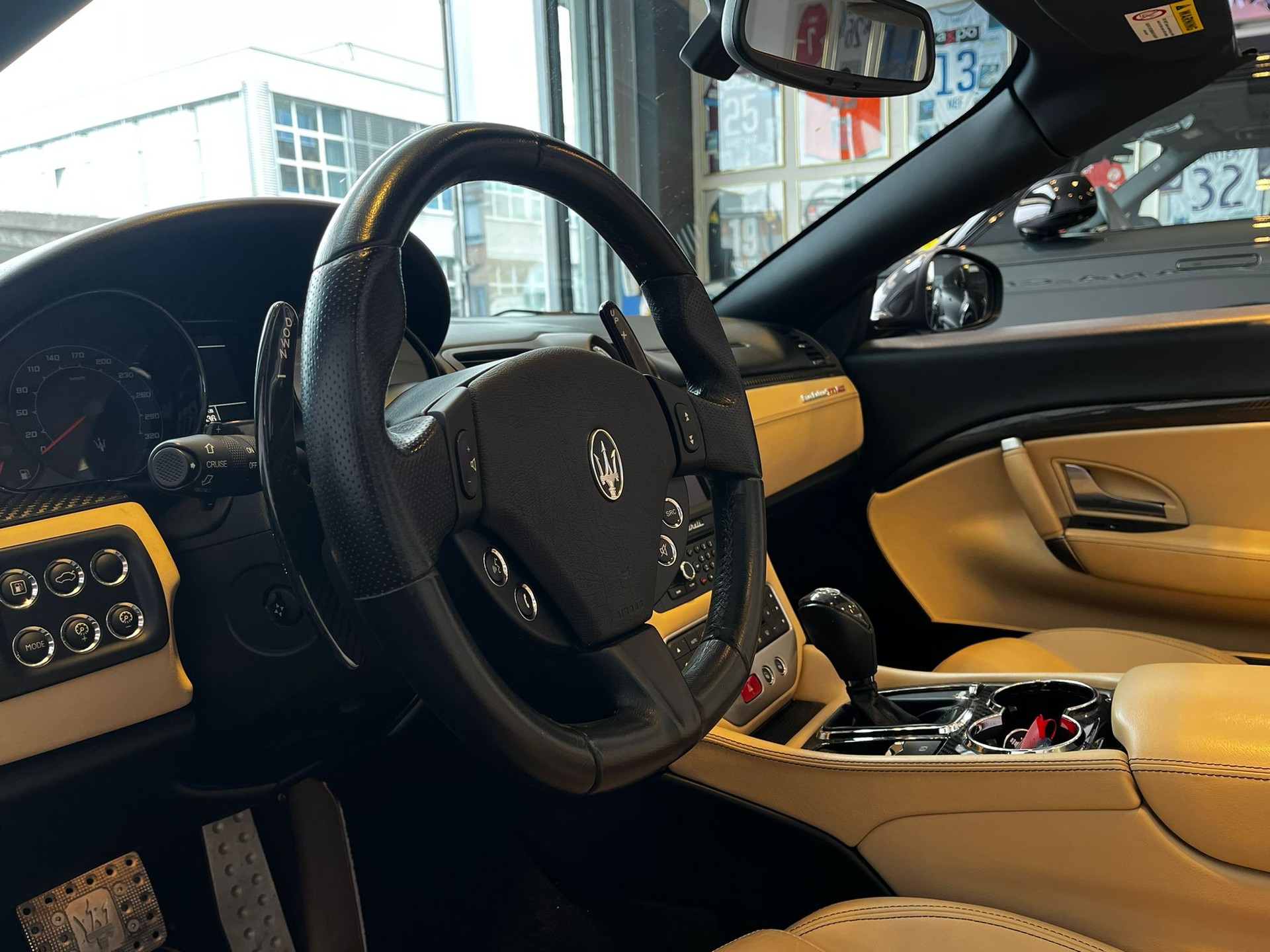MASERATI GranCabrio MC Automatica-image-22