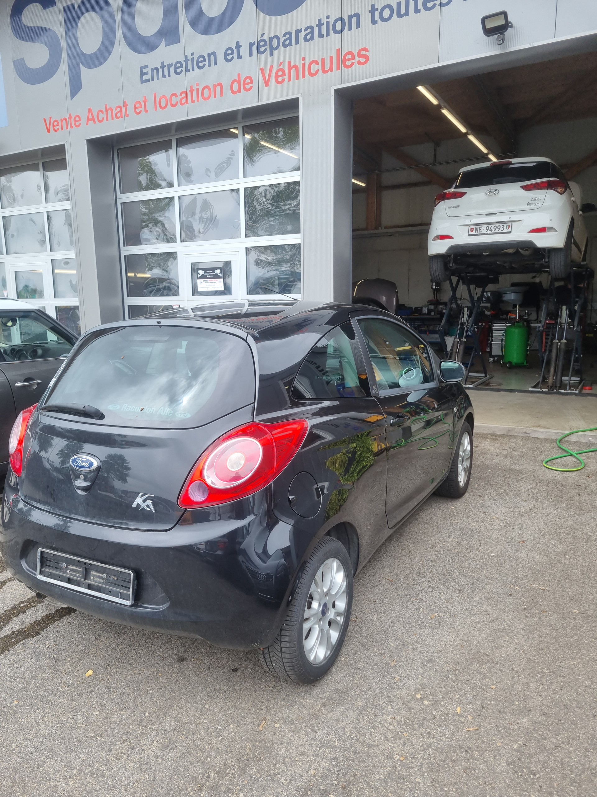 FORD KA 1.25 Titanium-image-3