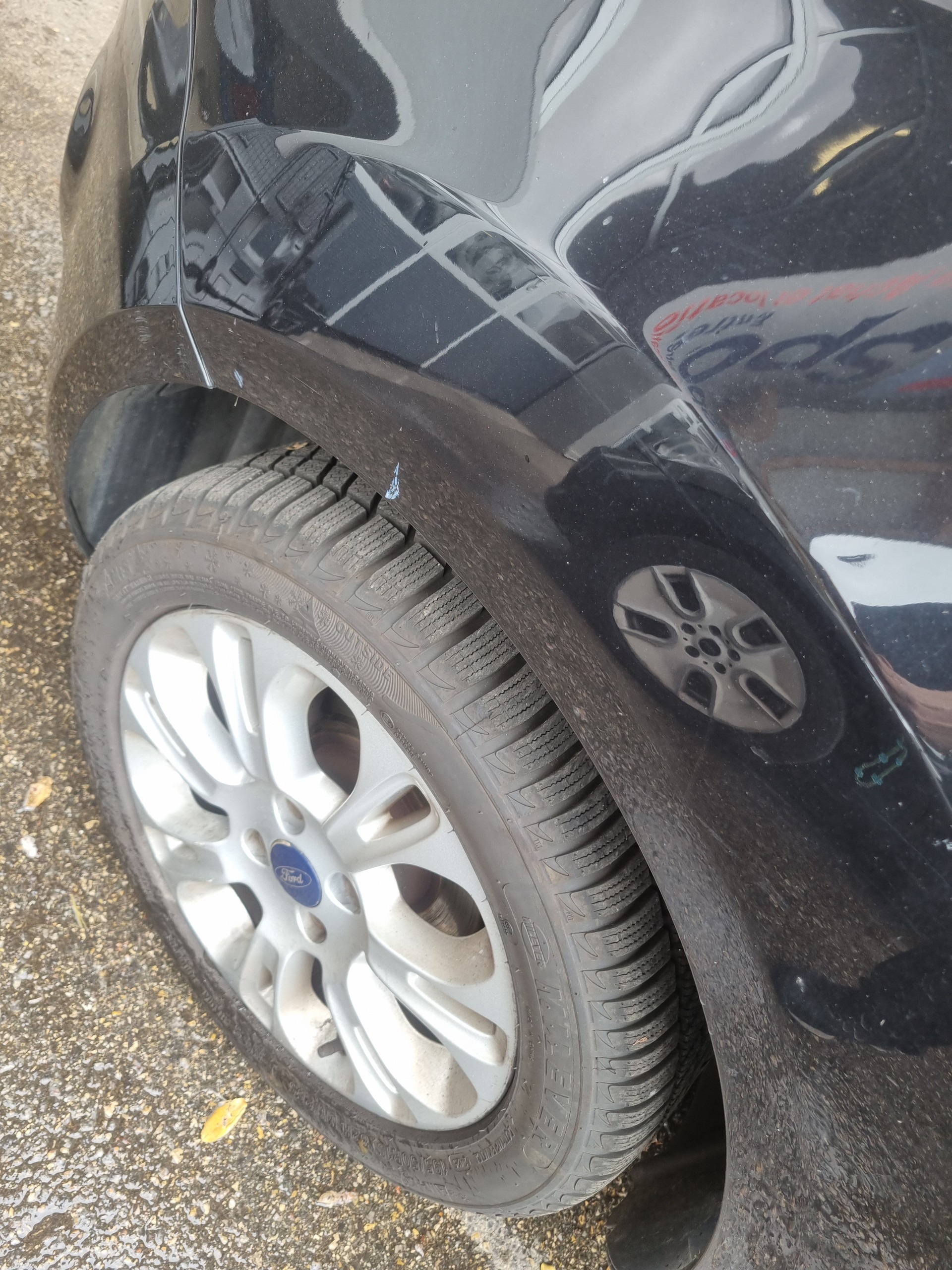 FORD KA 1.25 Titanium-image-4