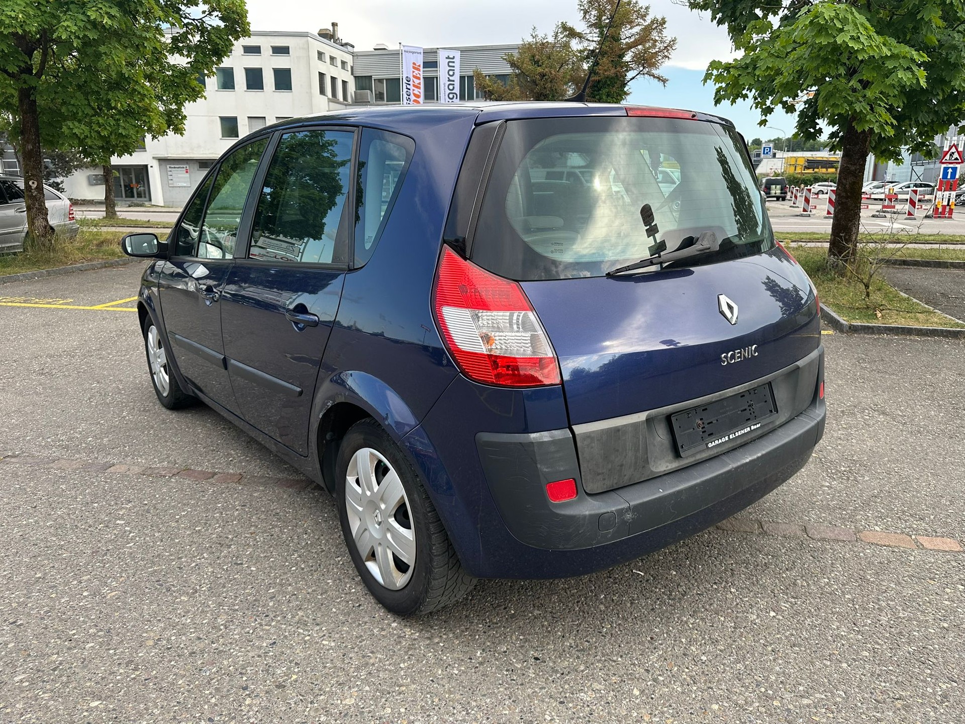 RENAULT Scénic 2.0 16V Dynamique-image-6