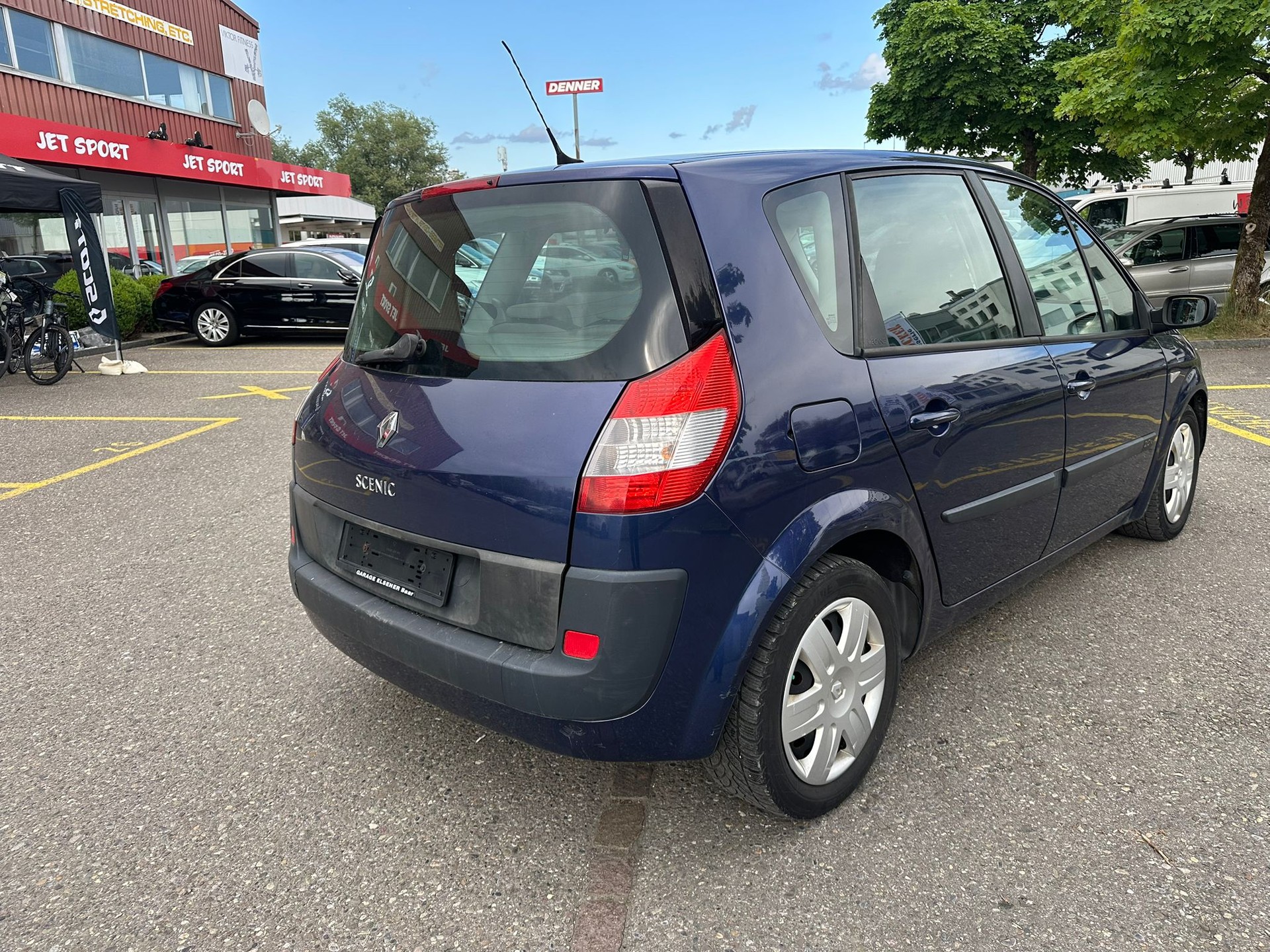 RENAULT Scénic 2.0 16V Dynamique-image-4