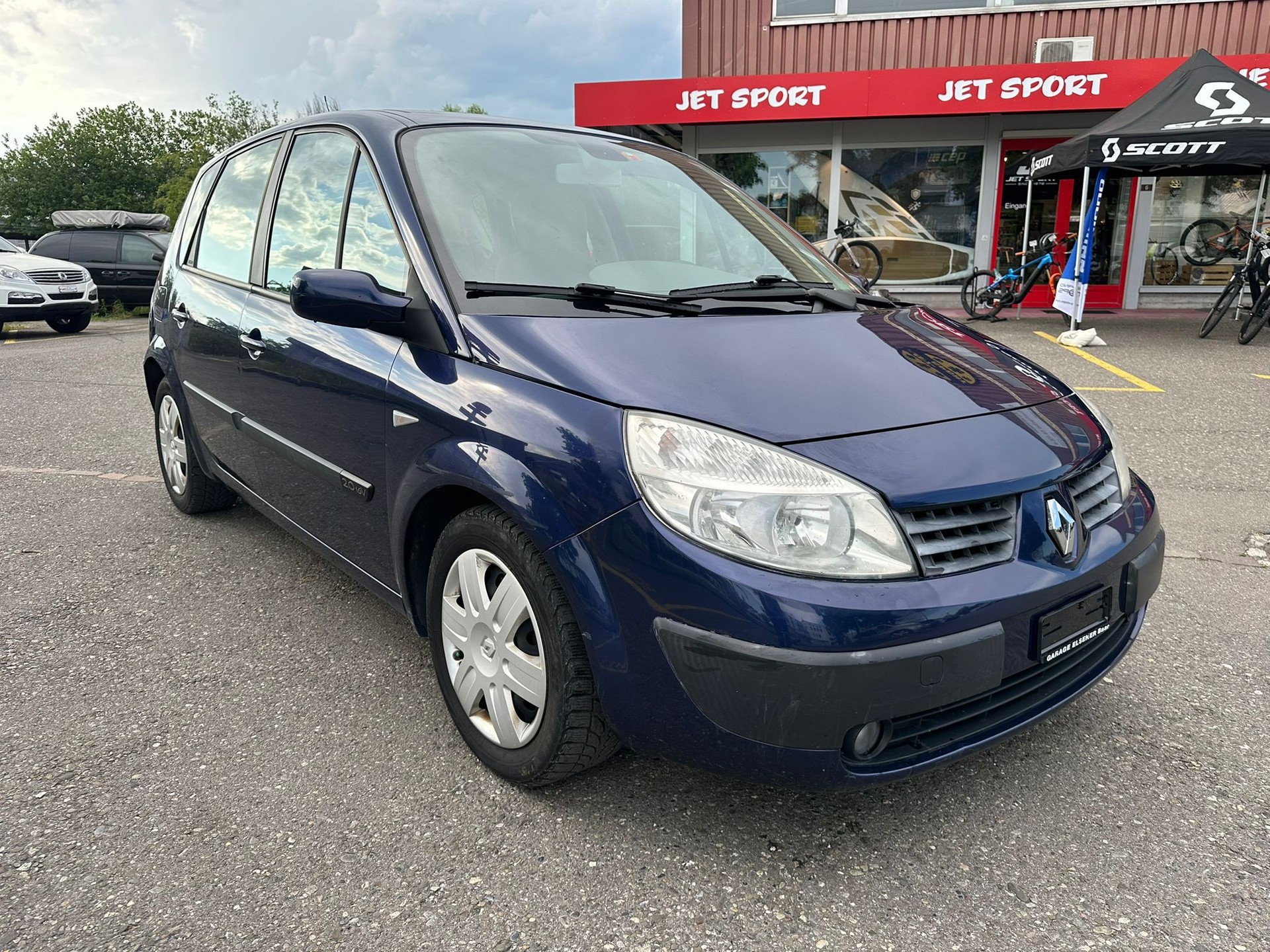 RENAULT Scénic 2.0 16V Dynamique-showroom-element-3