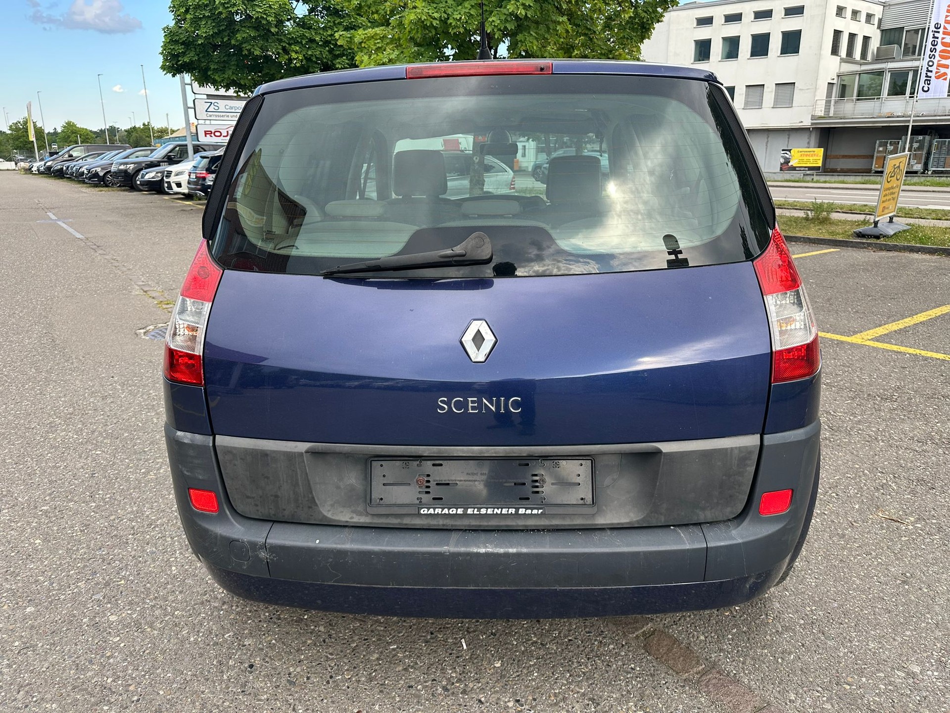RENAULT Scénic 2.0 16V Dynamique-image-5