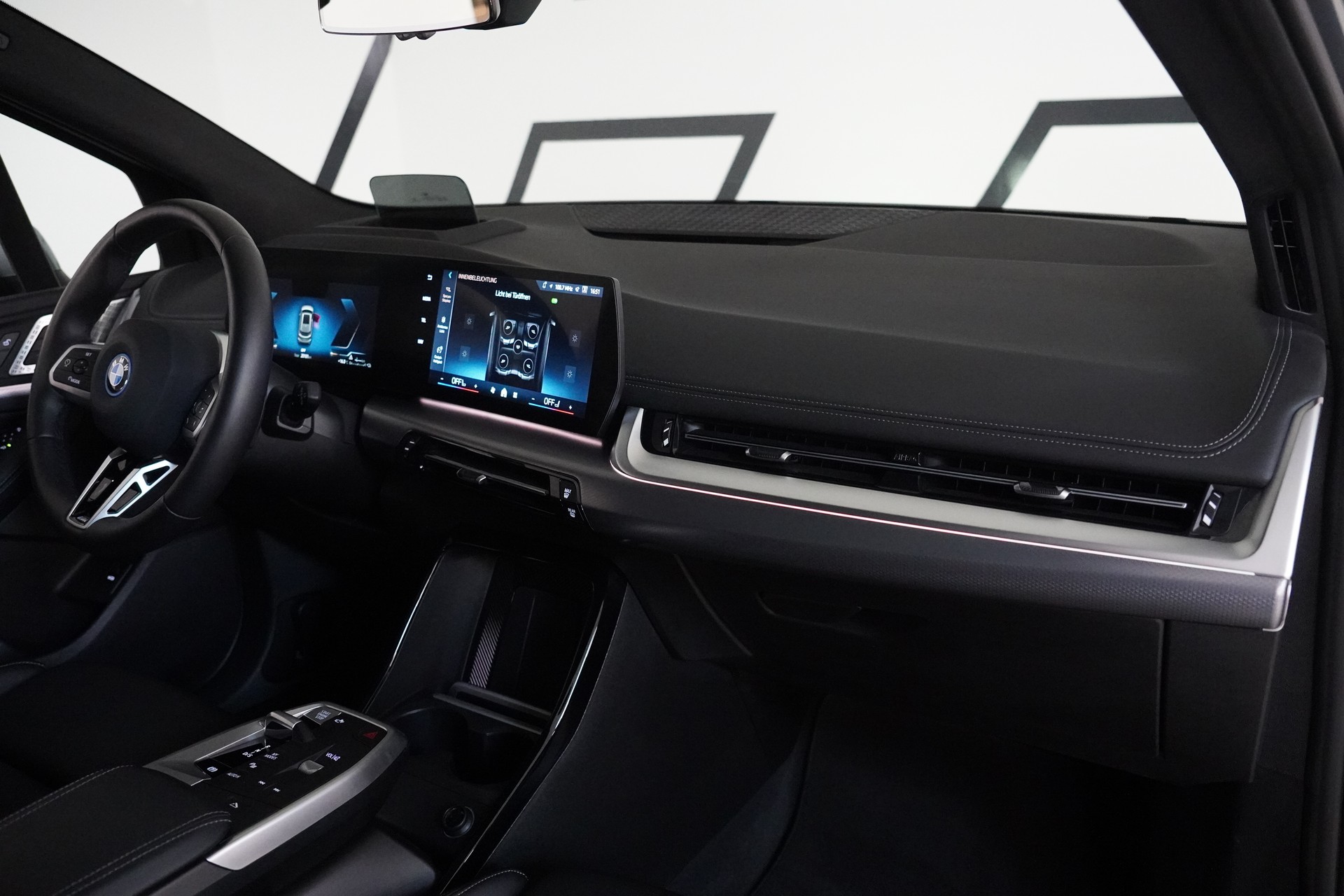 BMW 225e xDrive Active Tourer M Sport-image-17