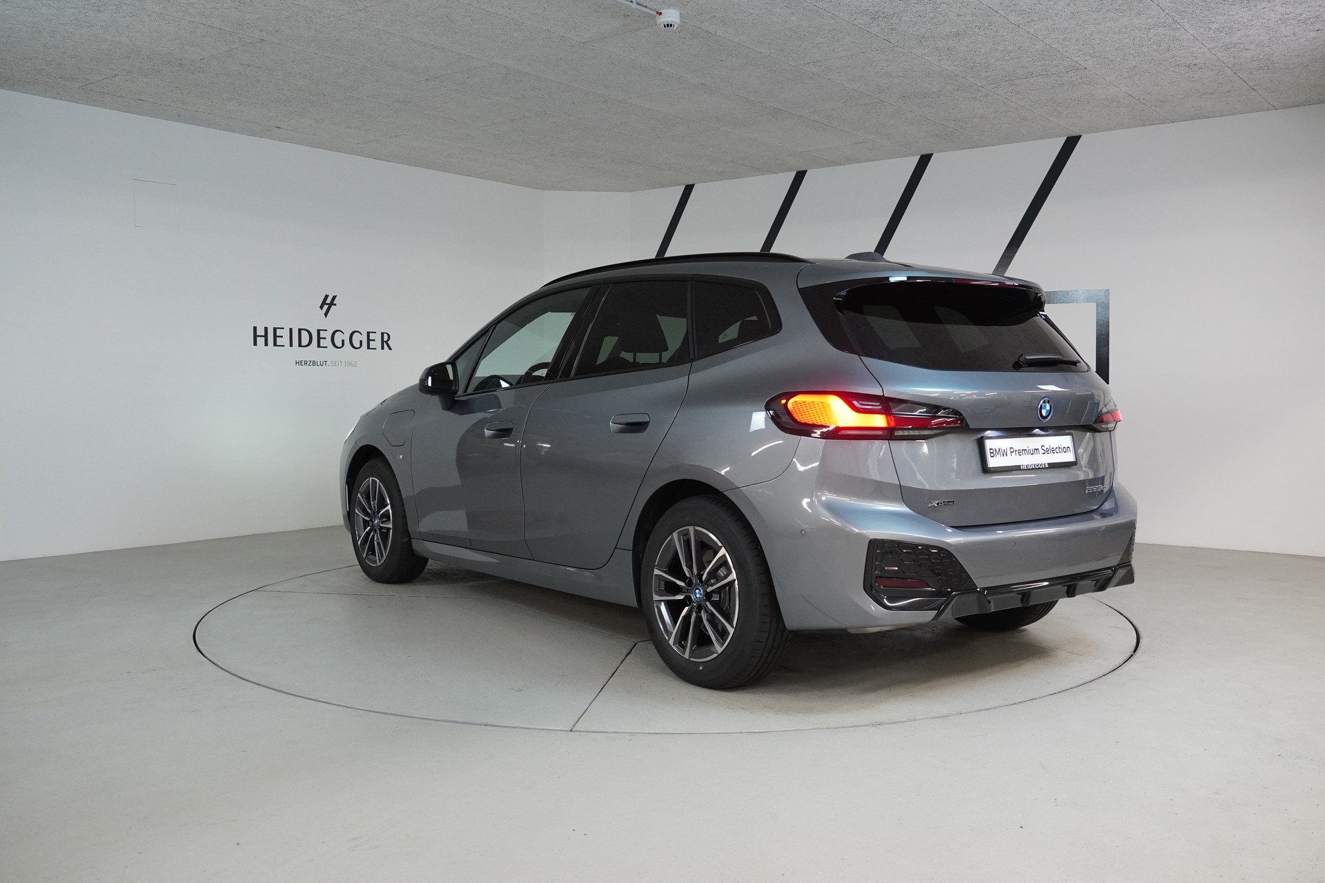 BMW 225e xDrive Active Tourer M Sport-image-5