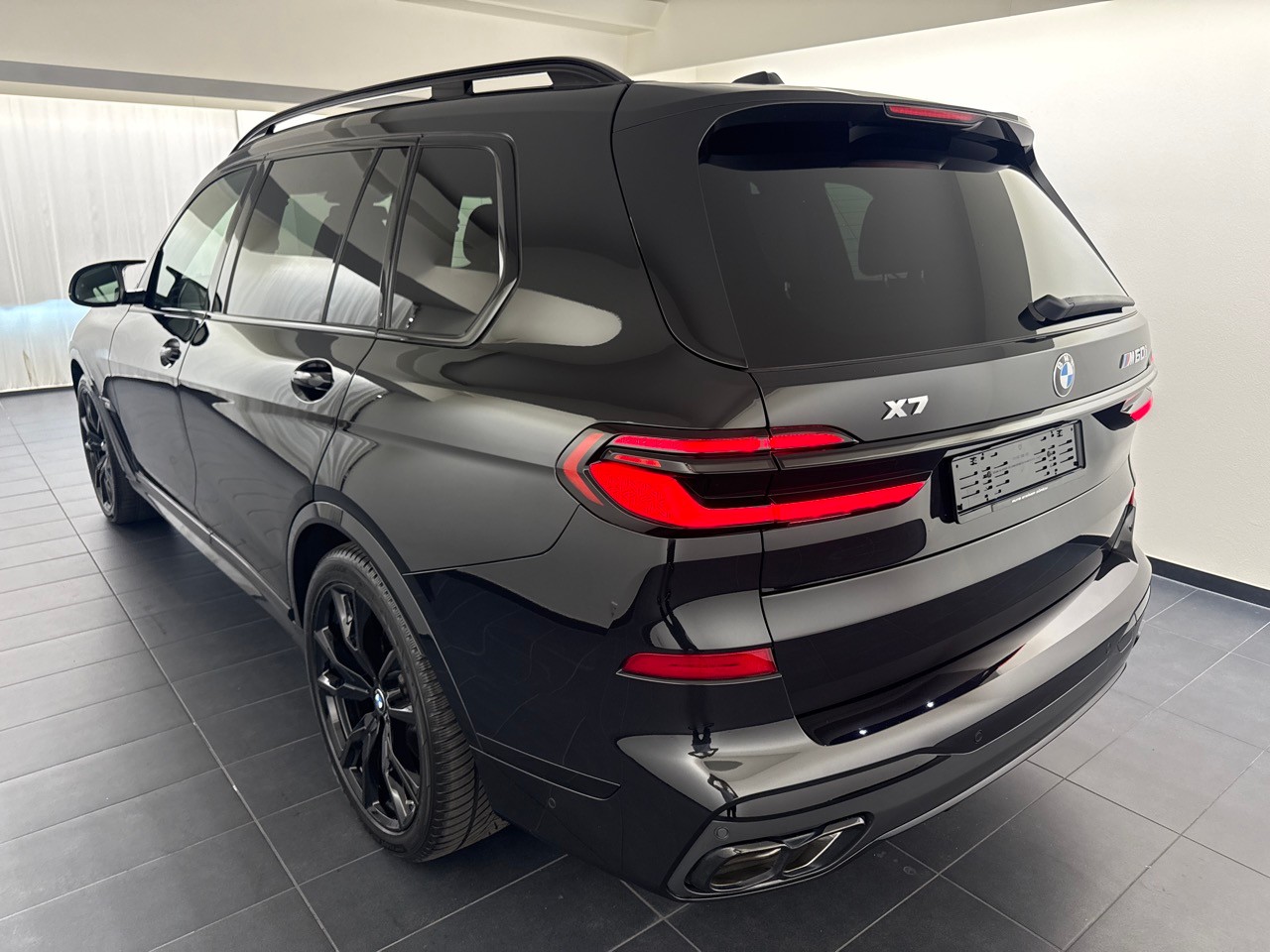 BMW X7 xDr 48 M60i M Sp. Pro ''Vollausstattung''-showroom-element-1