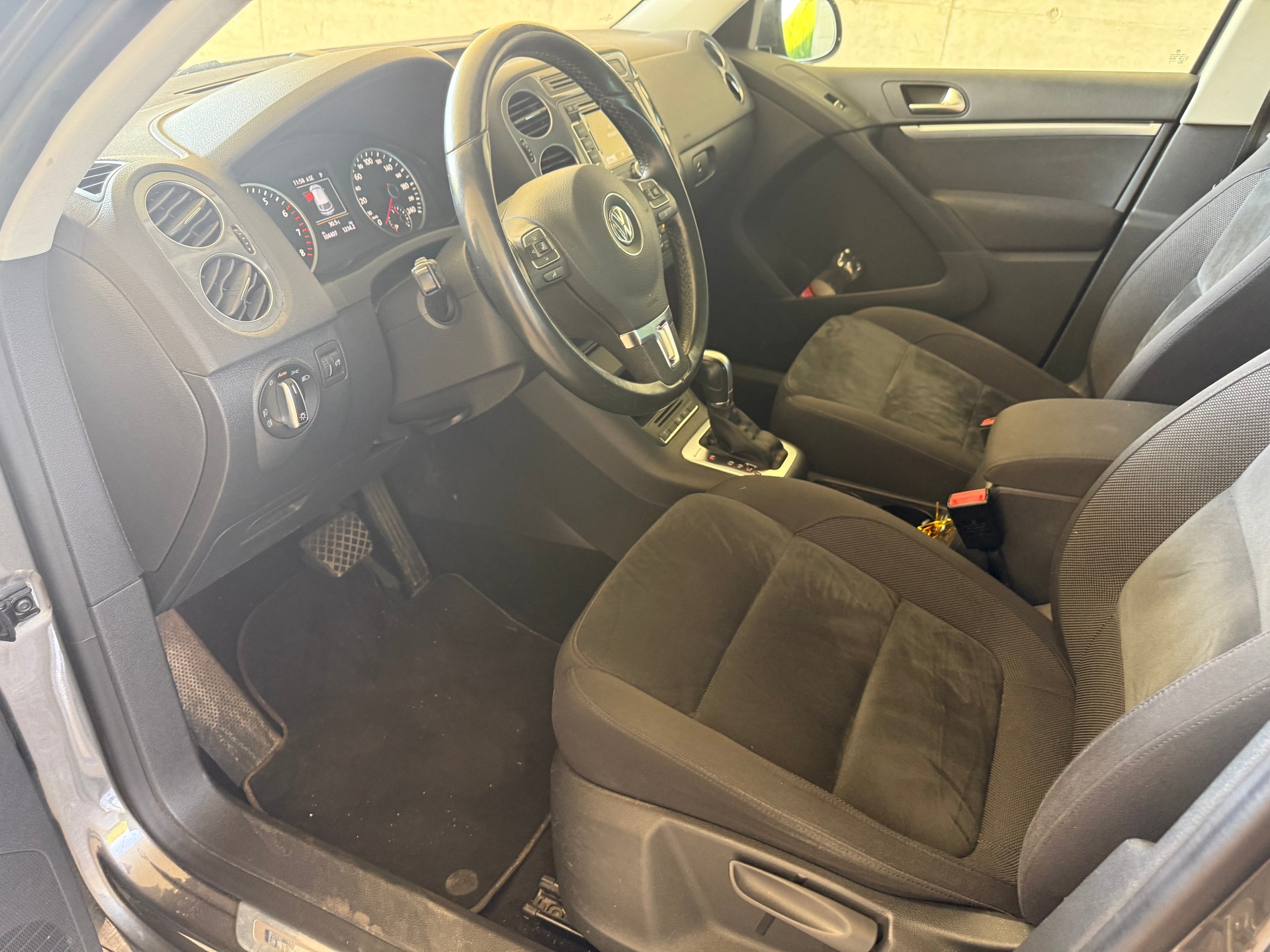 VW Tiguan 2.0 TSI Cup R-Line 4Motion DSG-image-11
