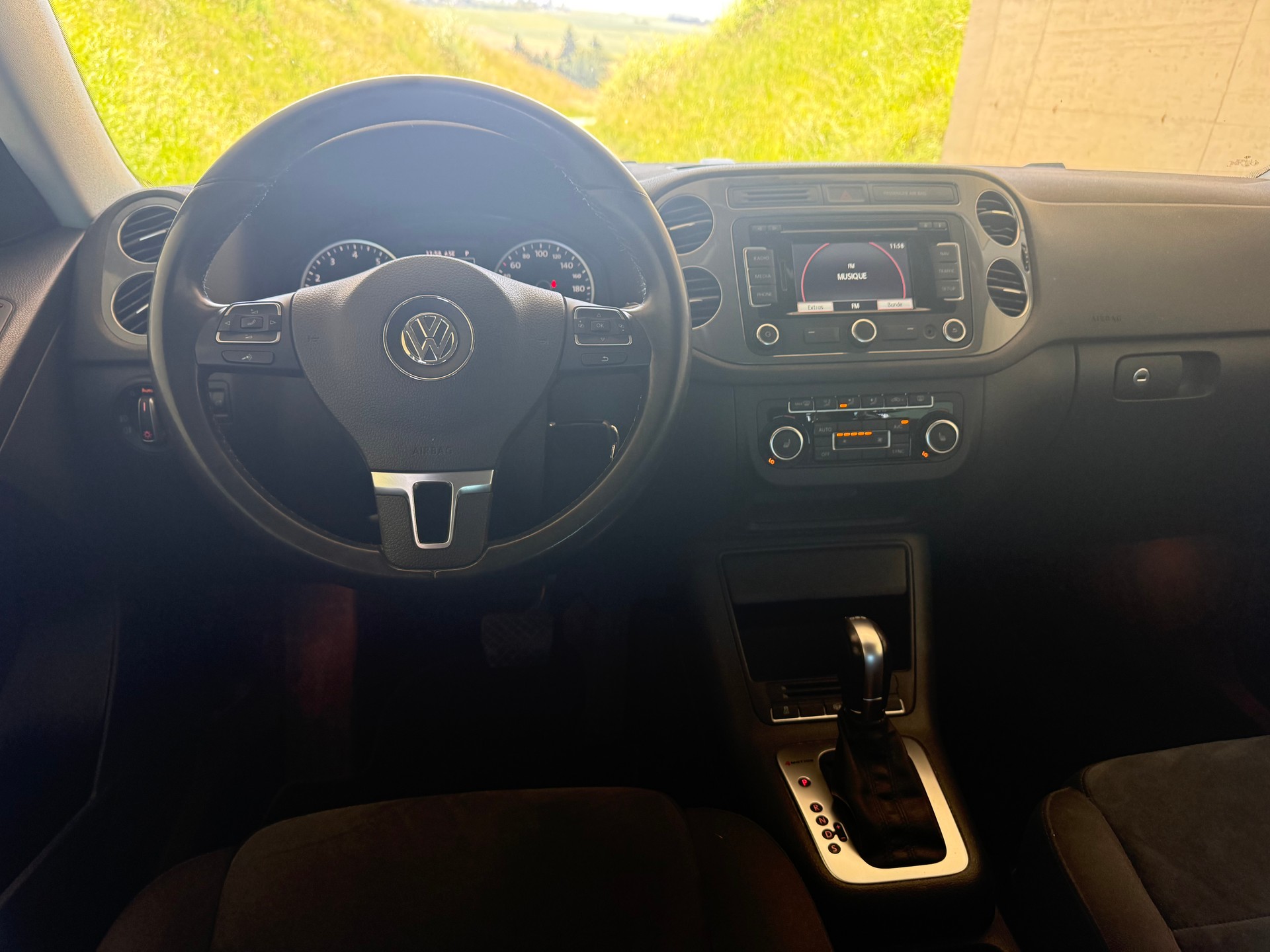 VW Tiguan 2.0 TSI Cup R-Line 4Motion DSG-image-10