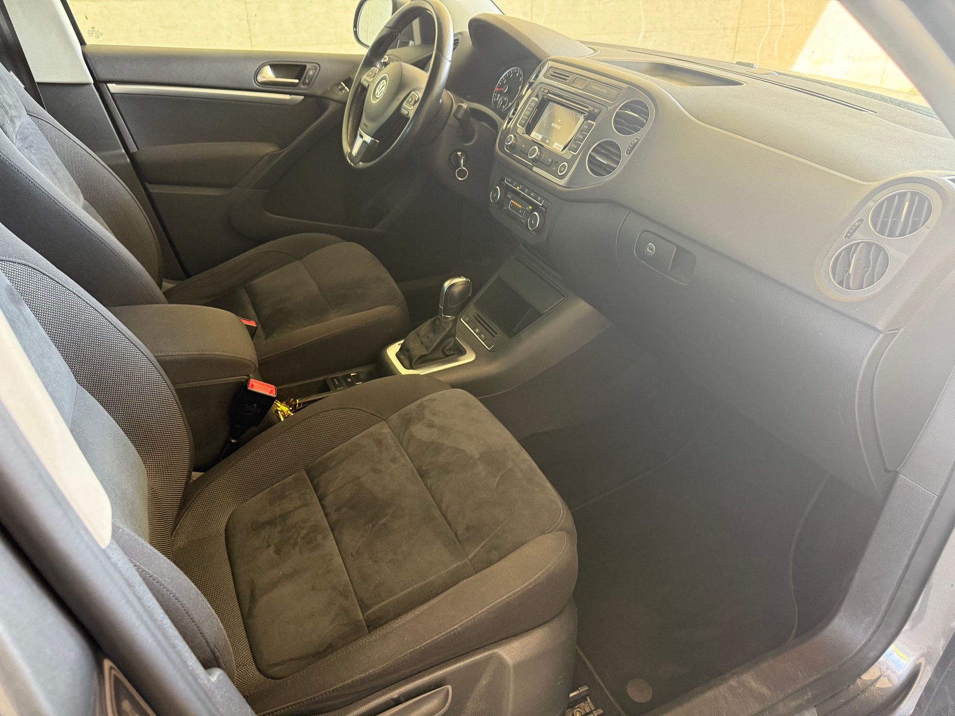 VW Tiguan 2.0 TSI Cup R-Line 4Motion DSG-image-6