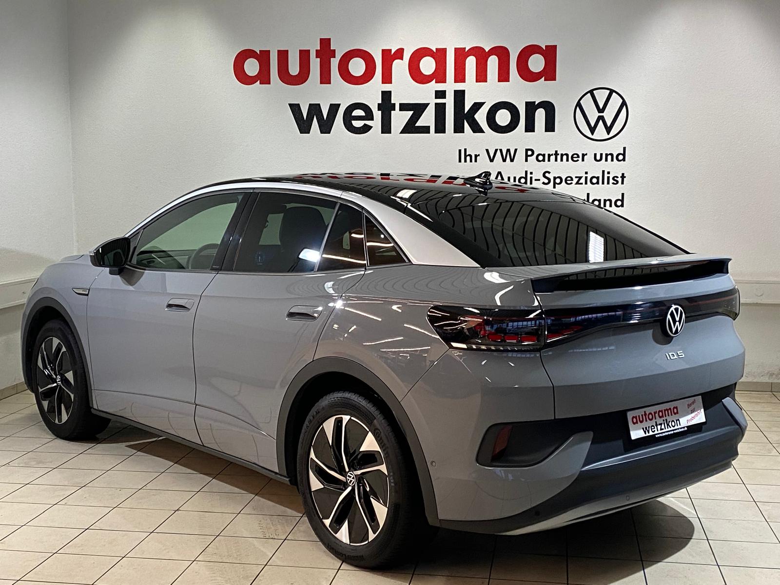 VW ID.5 Pro Performance 77 kWh-showroom-element-2