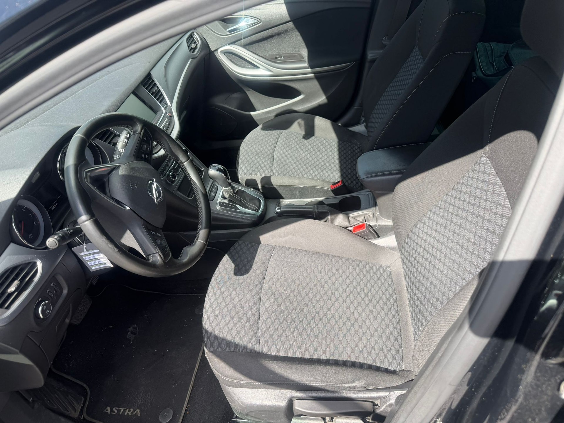 OPEL Astra Sports Tourer 1.4i Turbo Automatic-image-4