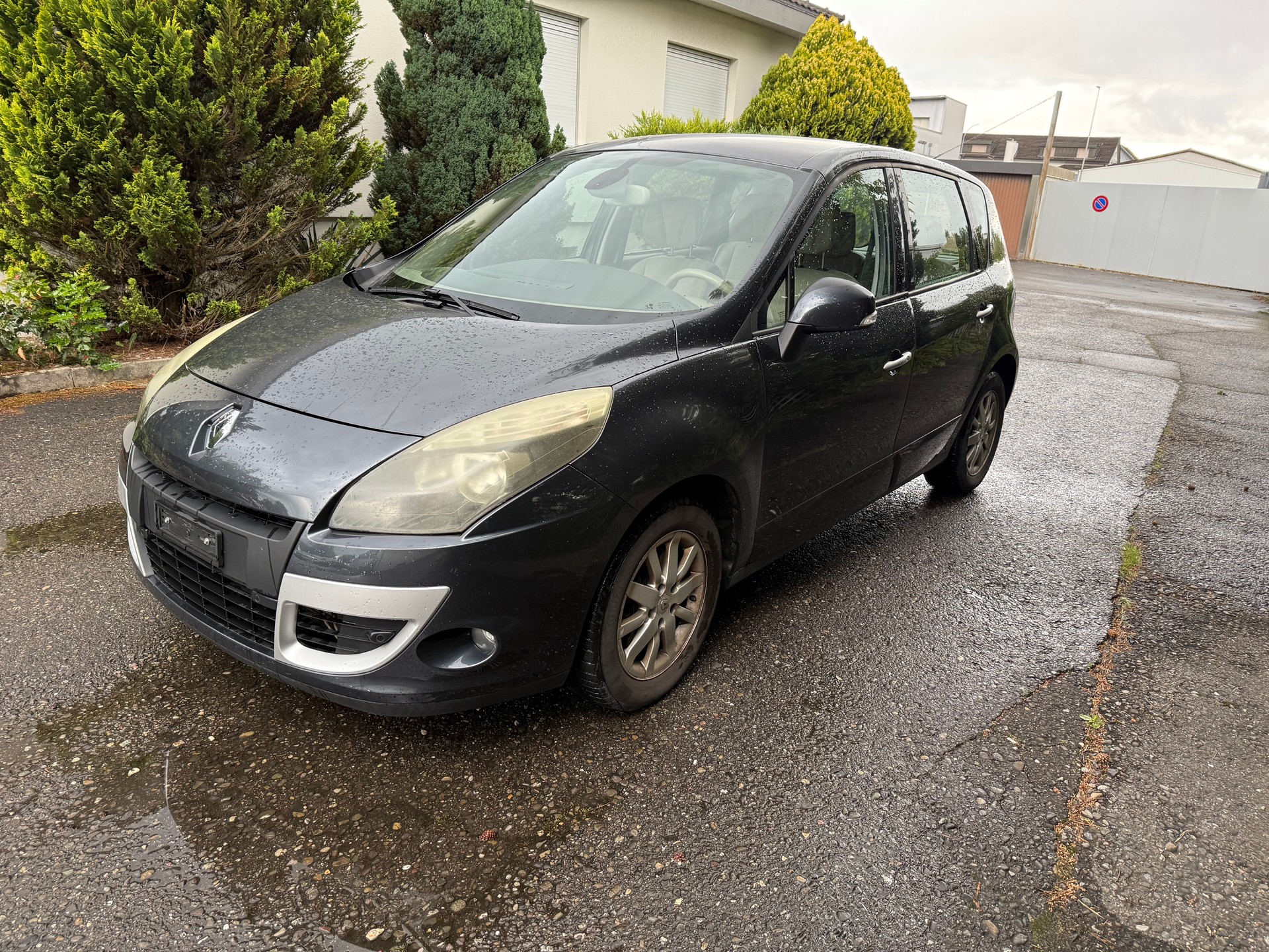 RENAULT Scénic 2.0 16V Dynamique X-Tronic CVT