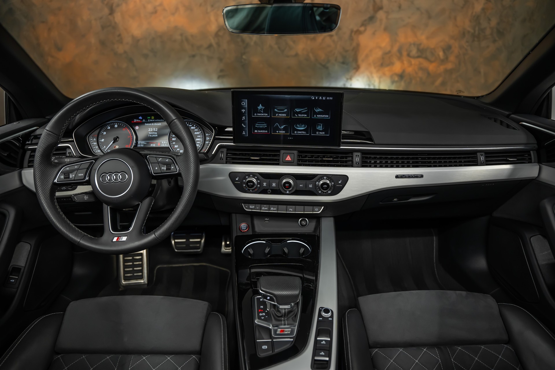 AUDI S5 Cabriolet 3.0 TFSI quattro tiptronic *Facelift*Matrix*Massage*Fahrassist*20"*-image-17