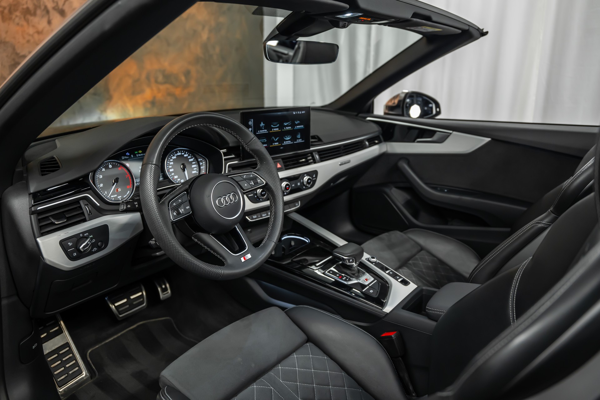 AUDI S5 Cabriolet 3.0 TFSI quattro tiptronic *Facelift*Matrix*Massage*Fahrassist*20"*-image-10