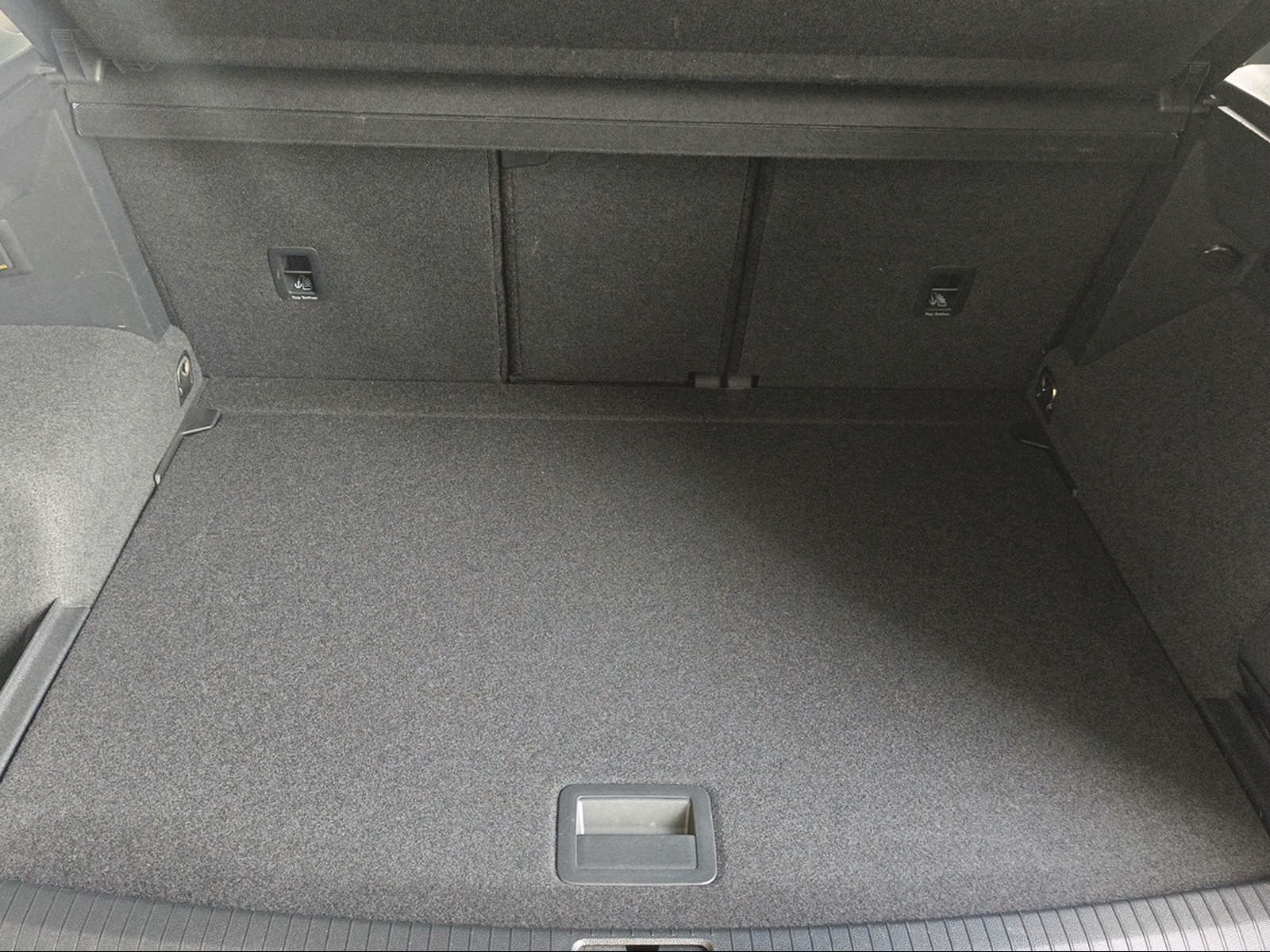 VW Tiguan 2.0TSI R-Line 4Motion DSG-image-6