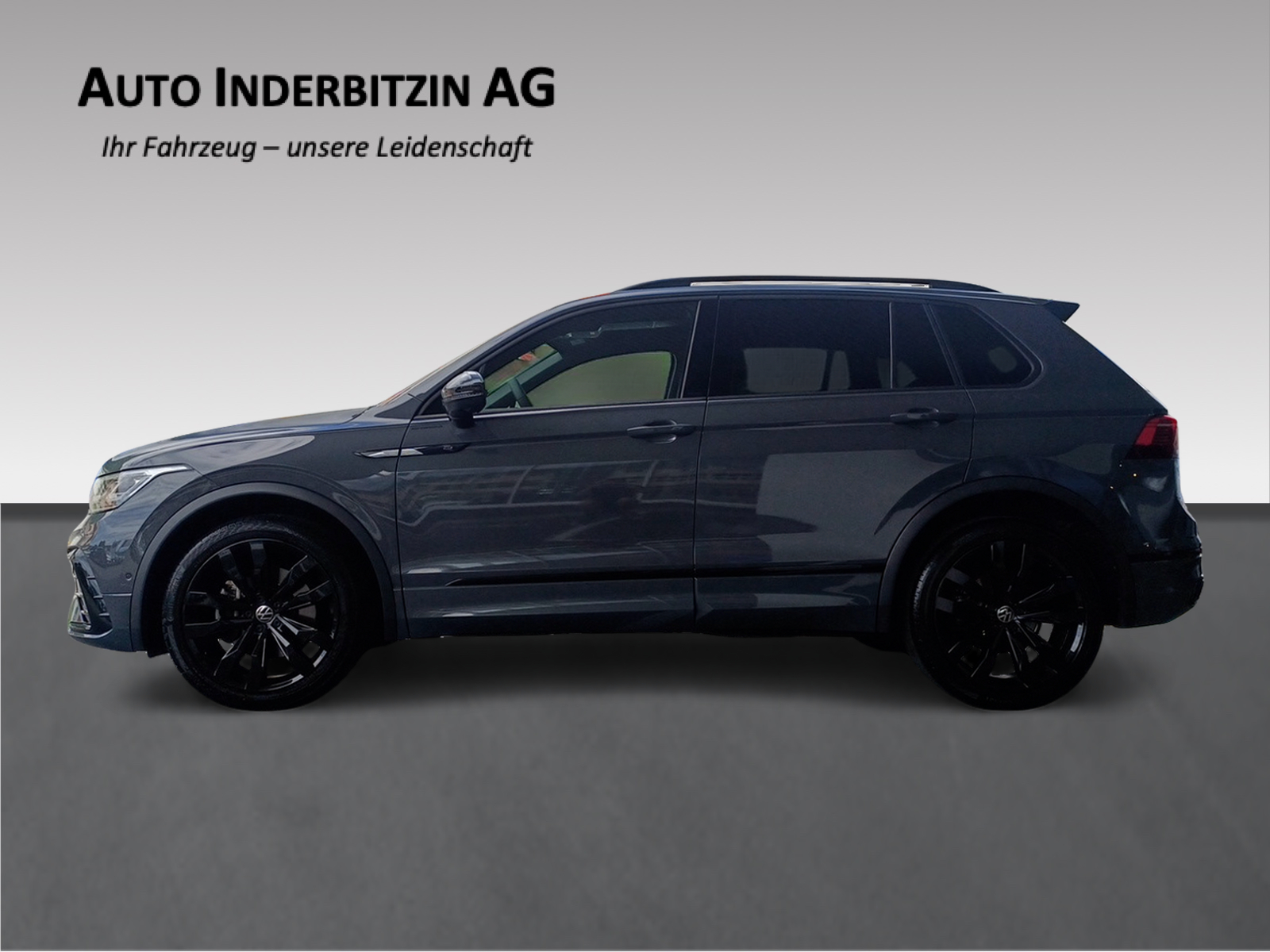 VW Tiguan 2.0TSI R-Line 4Motion DSG-showroom-element-3