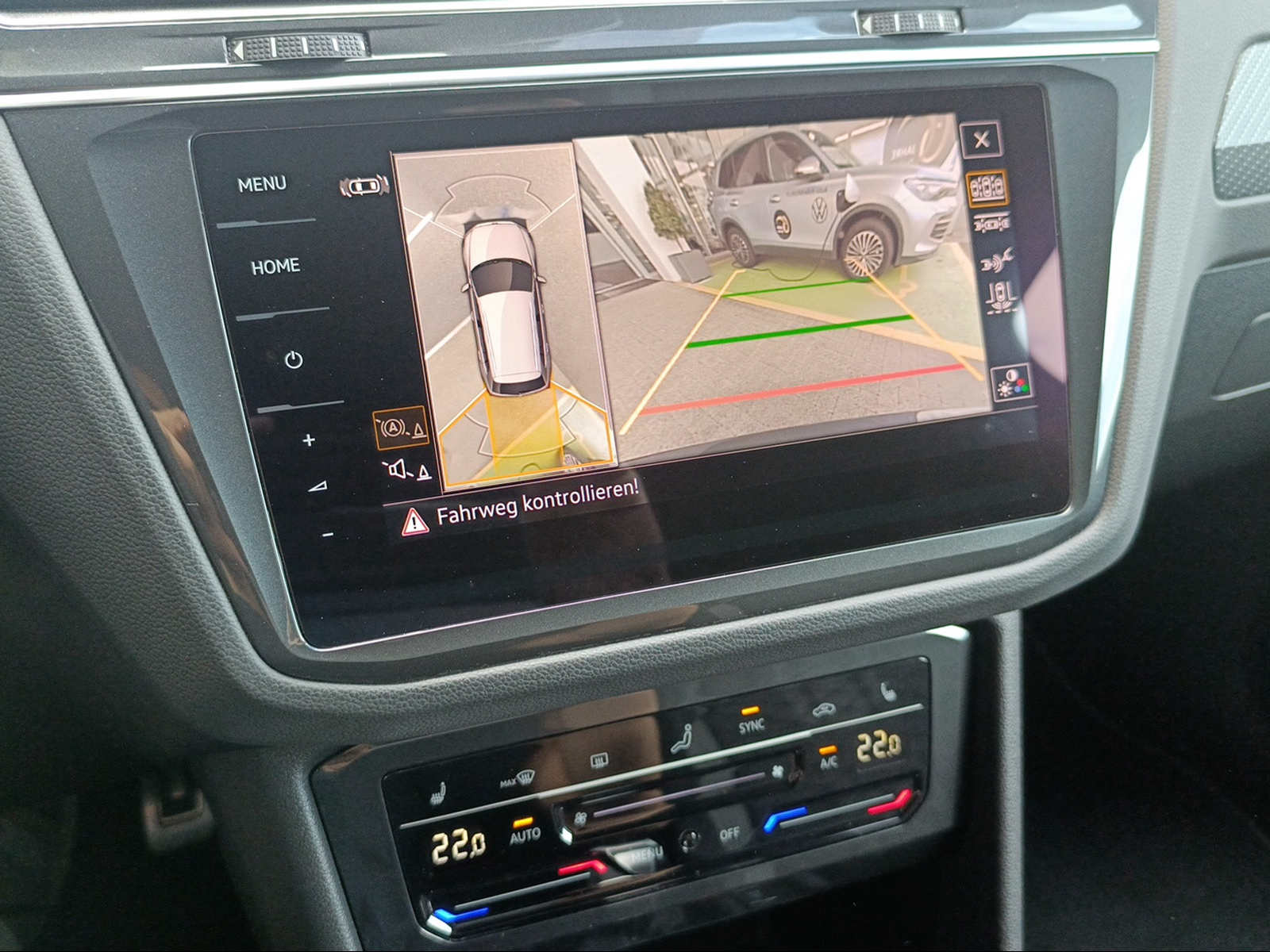 VW Tiguan 2.0TSI R-Line 4Motion DSG-image-12