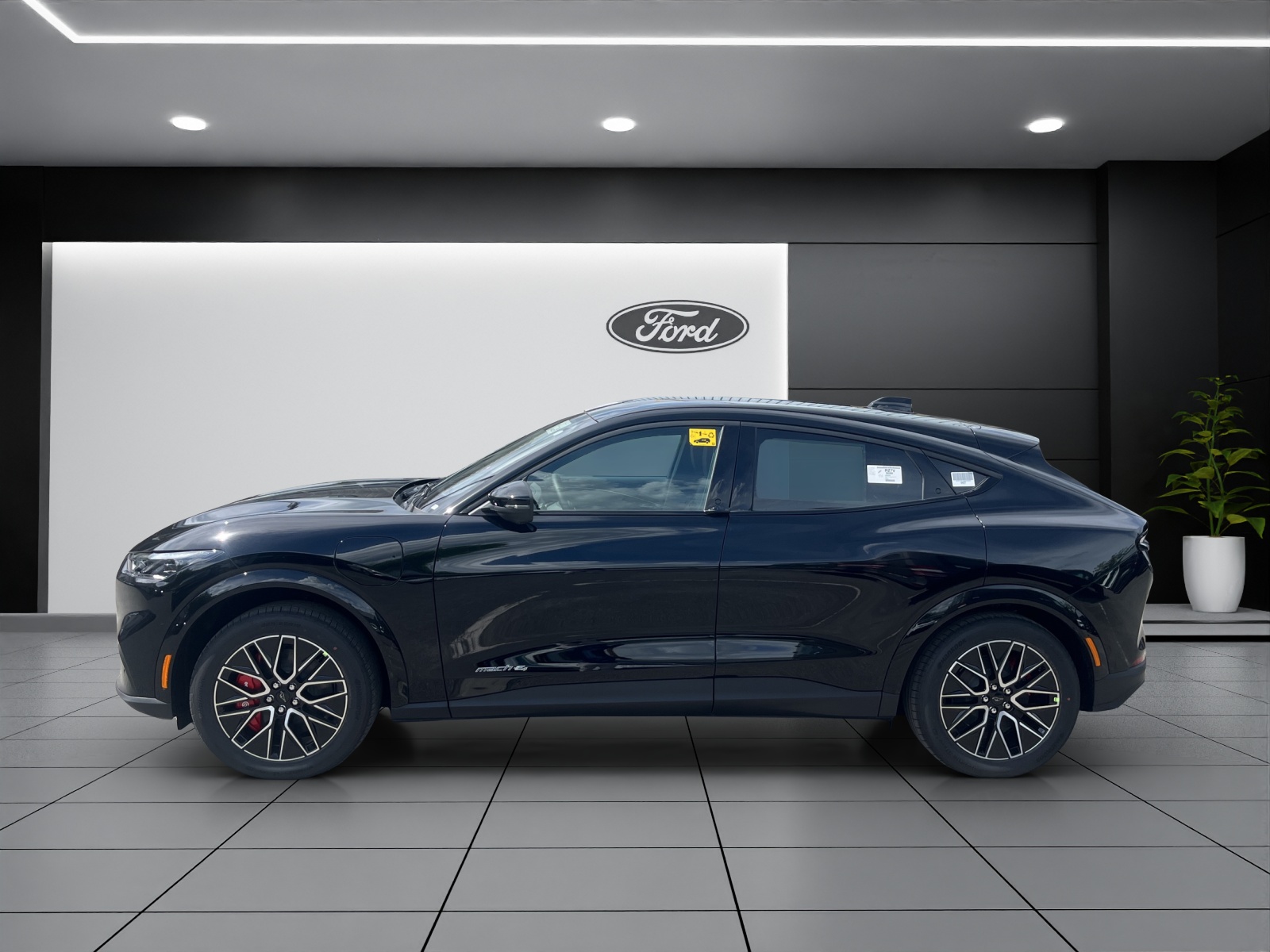 FORD Mustang MACH-E Premium AWD 88 kWh-showroom-element-2