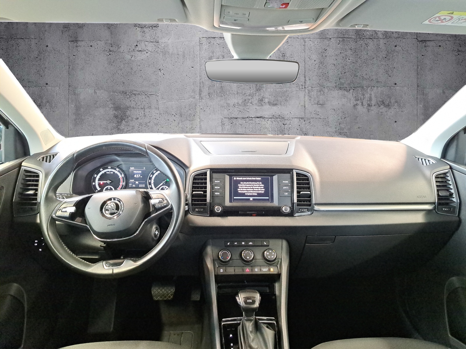 SKODA Karoq 1.5 TSI Ambition DSG-image-10