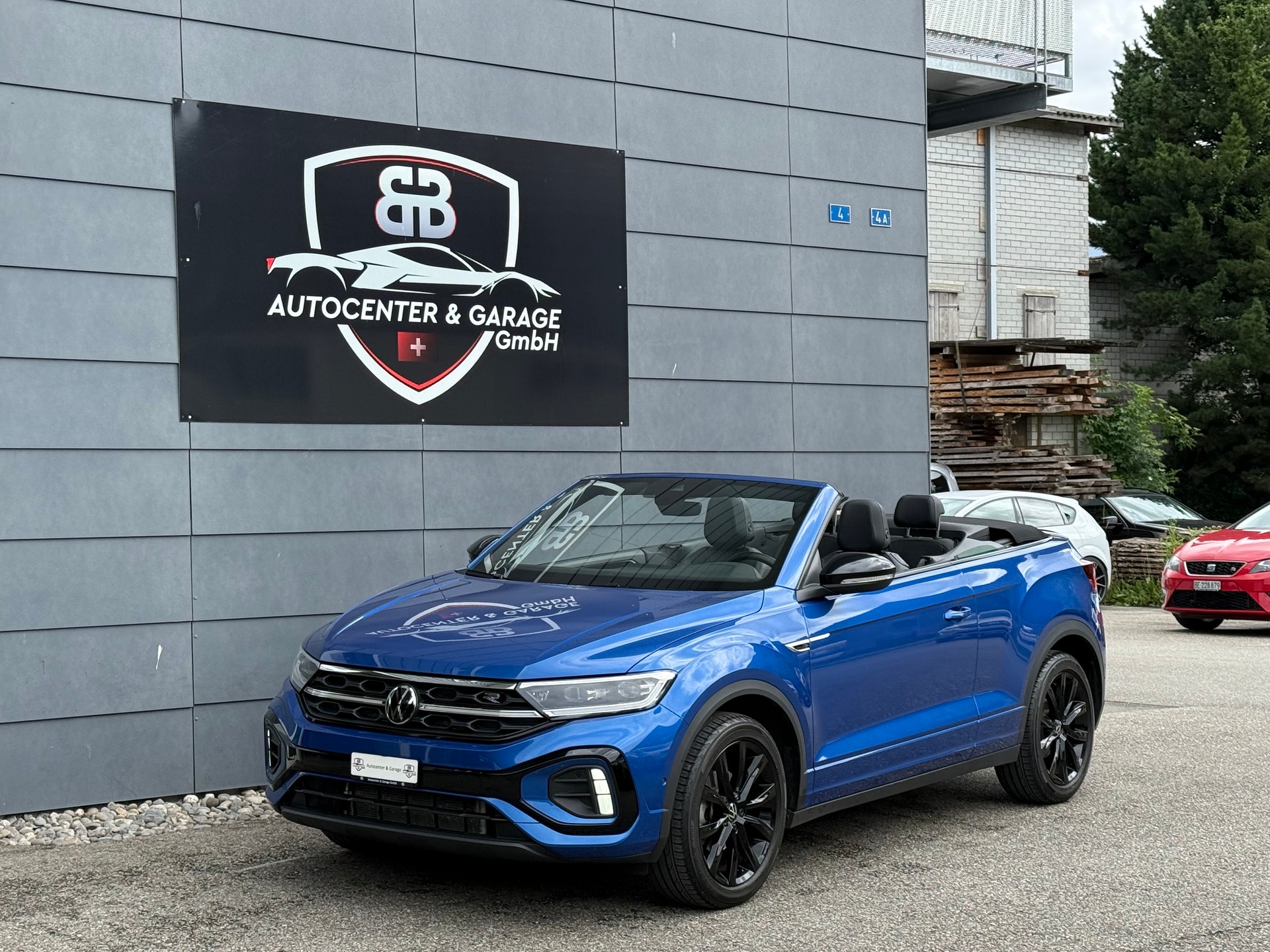 VW T-Roc Cabriolet 1.5 TSI EVO R-Line DSG °° Design Paket "Black Style°°-showroom-element-1