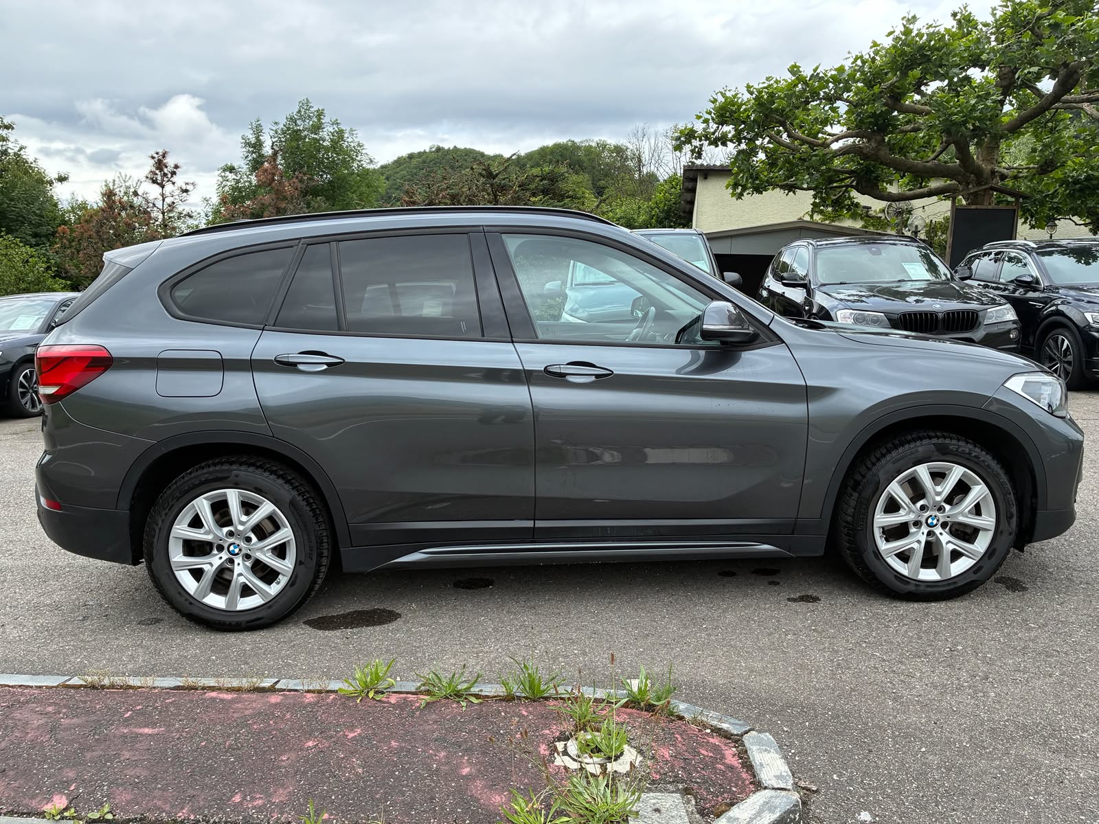 BMW X1 xDrive 25e Sport Line Steptronic-image-7