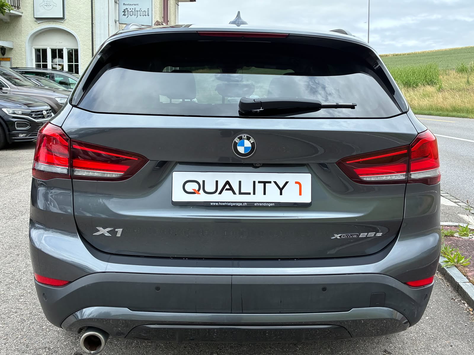 BMW X1 xDrive 25e Sport Line Steptronic-image-5