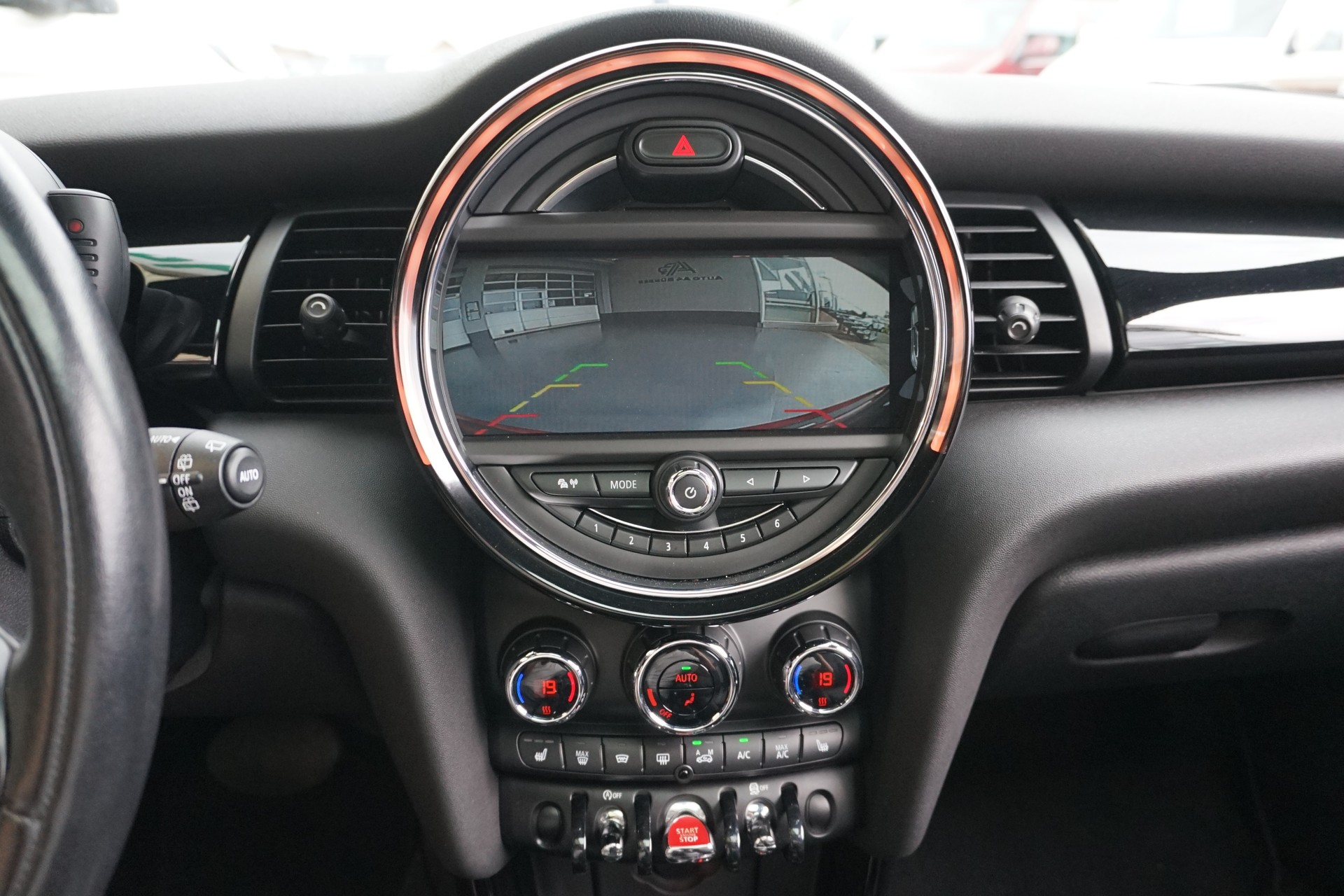MINI Cooper S 2,0 t. 192PS Automat-image-14