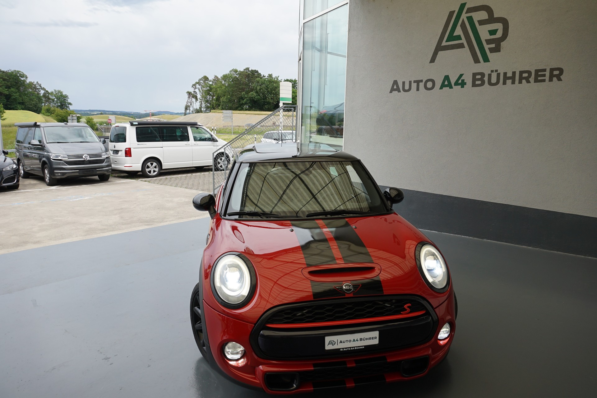 MINI Cooper S 2,0 t. 192PS Automat-showroom-element-2