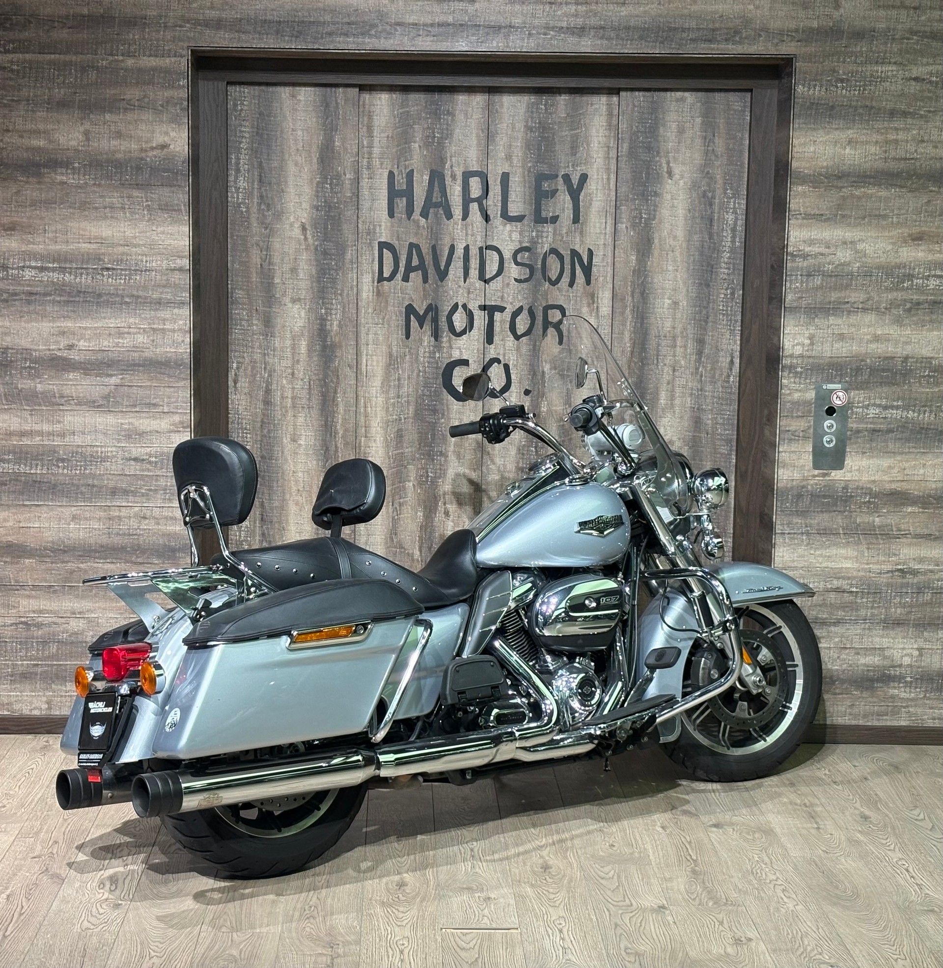 HARLEY-DAVIDSON FLHR Road King 107 ABS-image-5