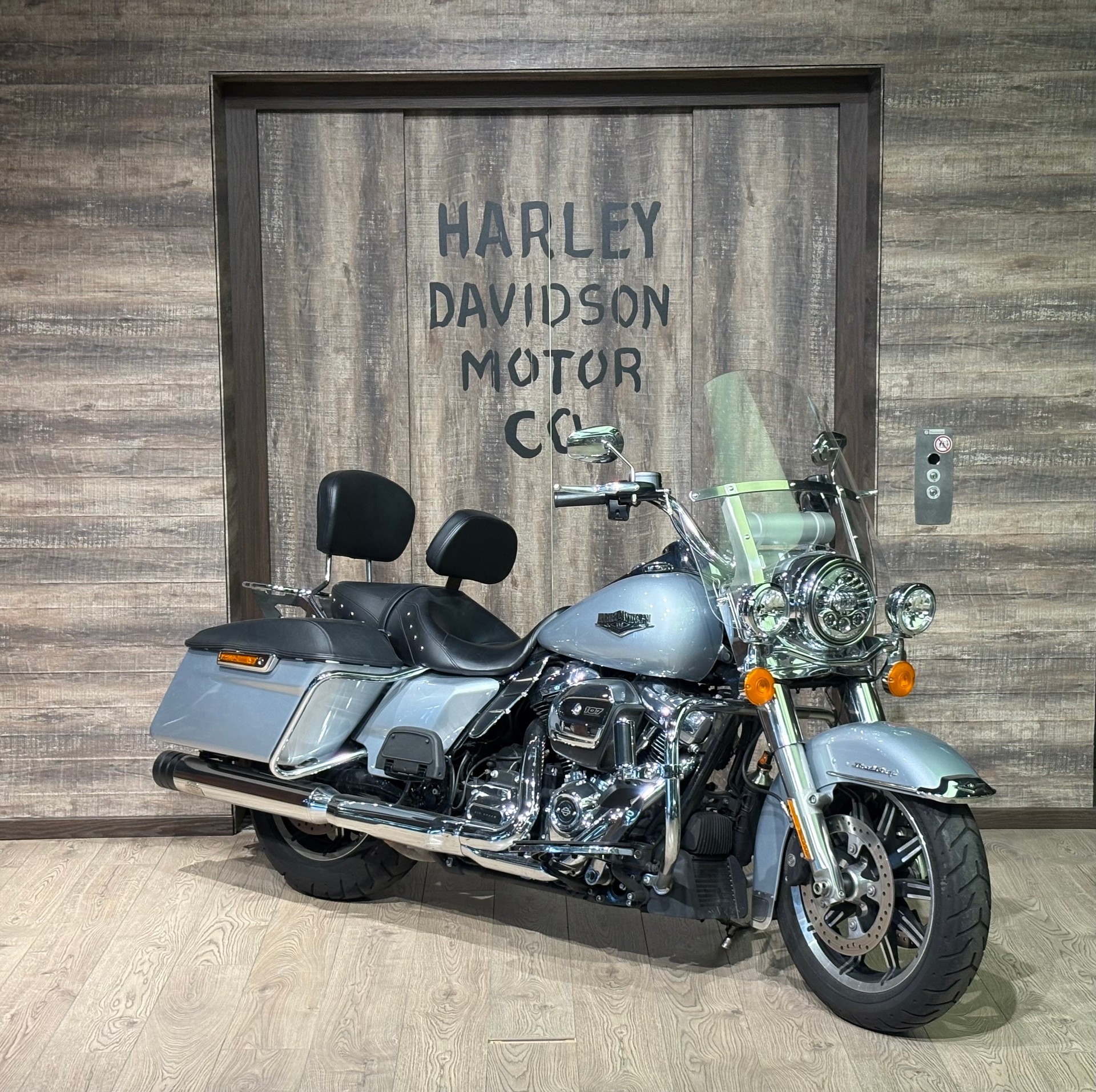 HARLEY-DAVIDSON FLHR Road King 107 ABS-image-1