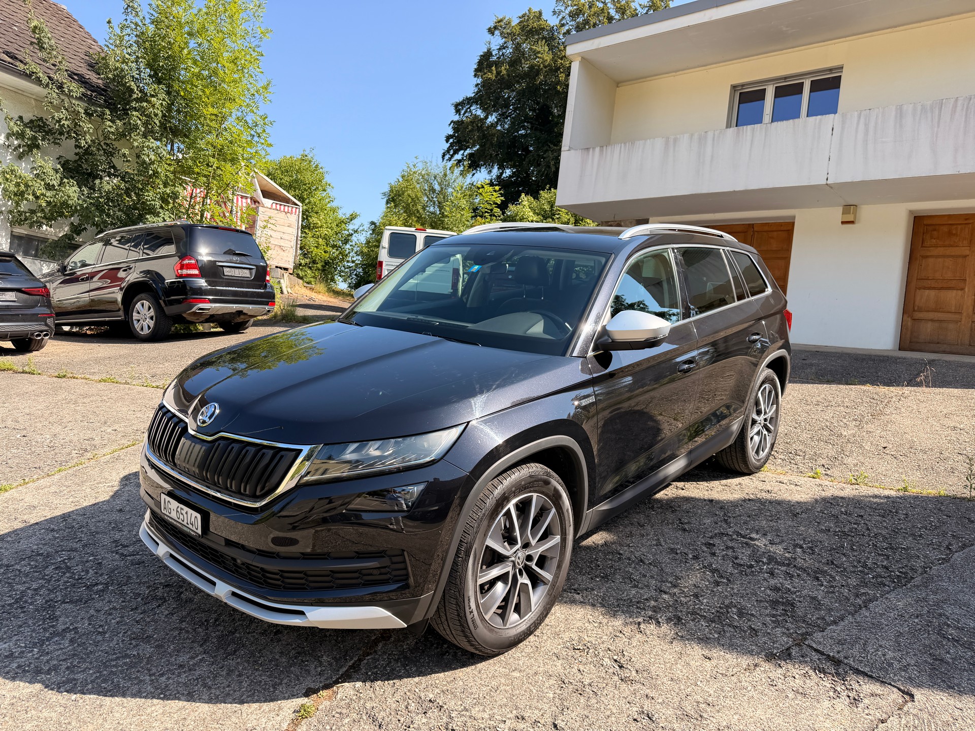 SKODA Kodiaq 2.0 TSI Scout 4x4-showroom-element-1