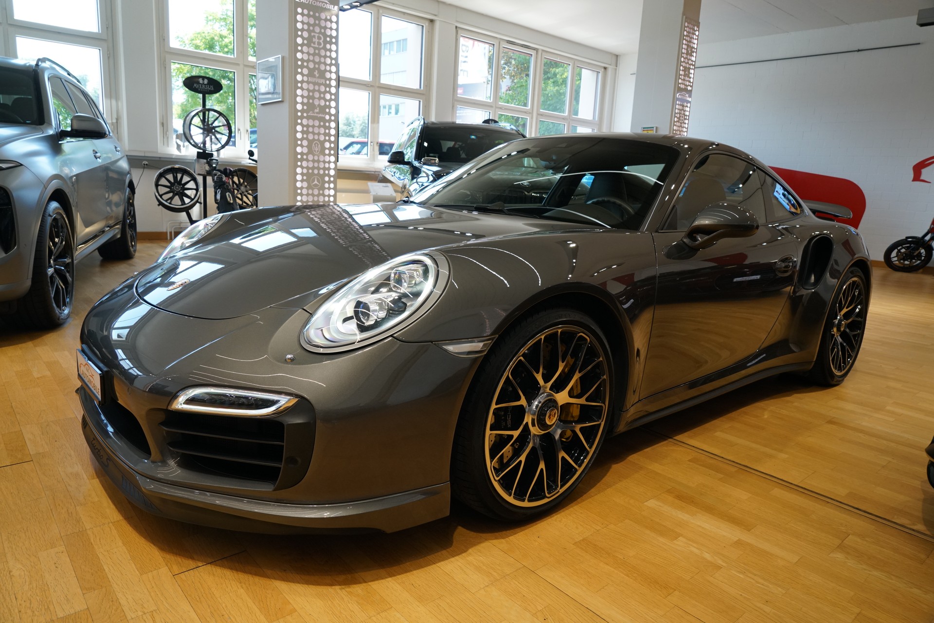 PORSCHE 911 Turbo S PDK Porsche Approved