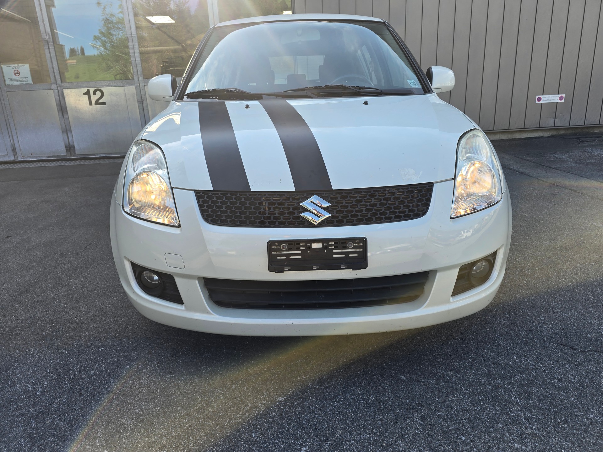 SUZUKI Swift 1.3i 16V GL Top 4x4