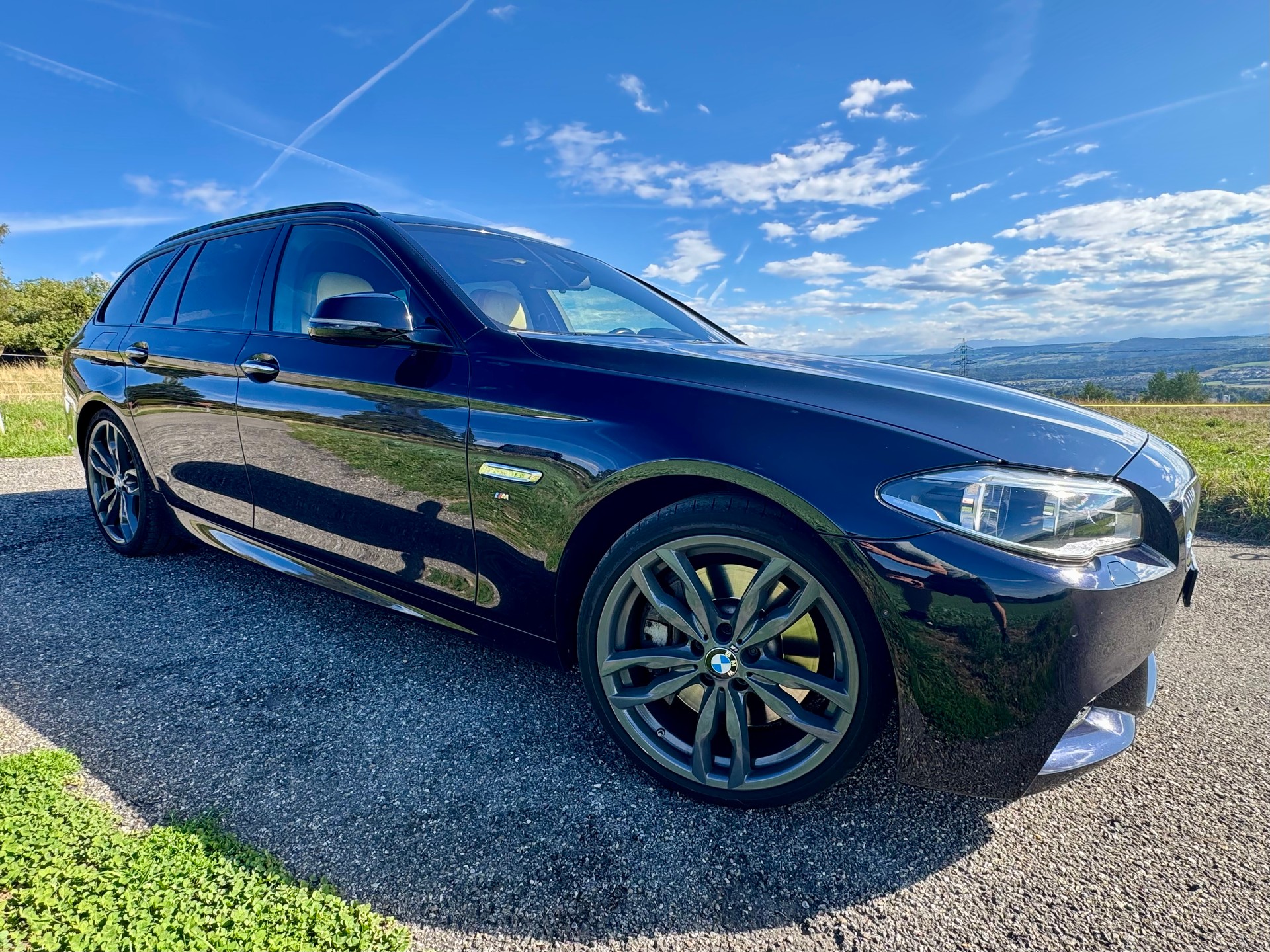 BMW M 550d xDrive-image-2