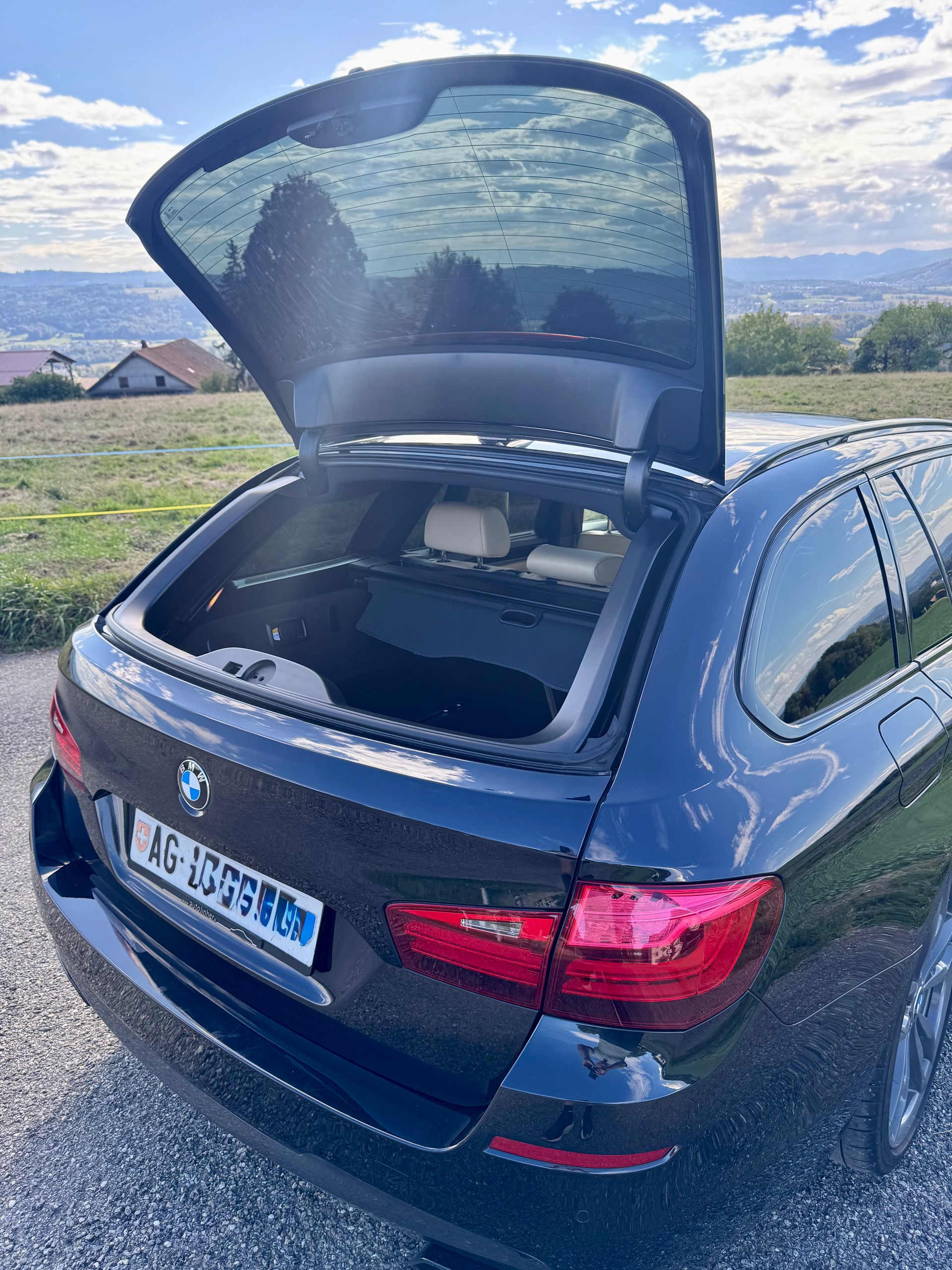 BMW M 550d xDrive-image-15