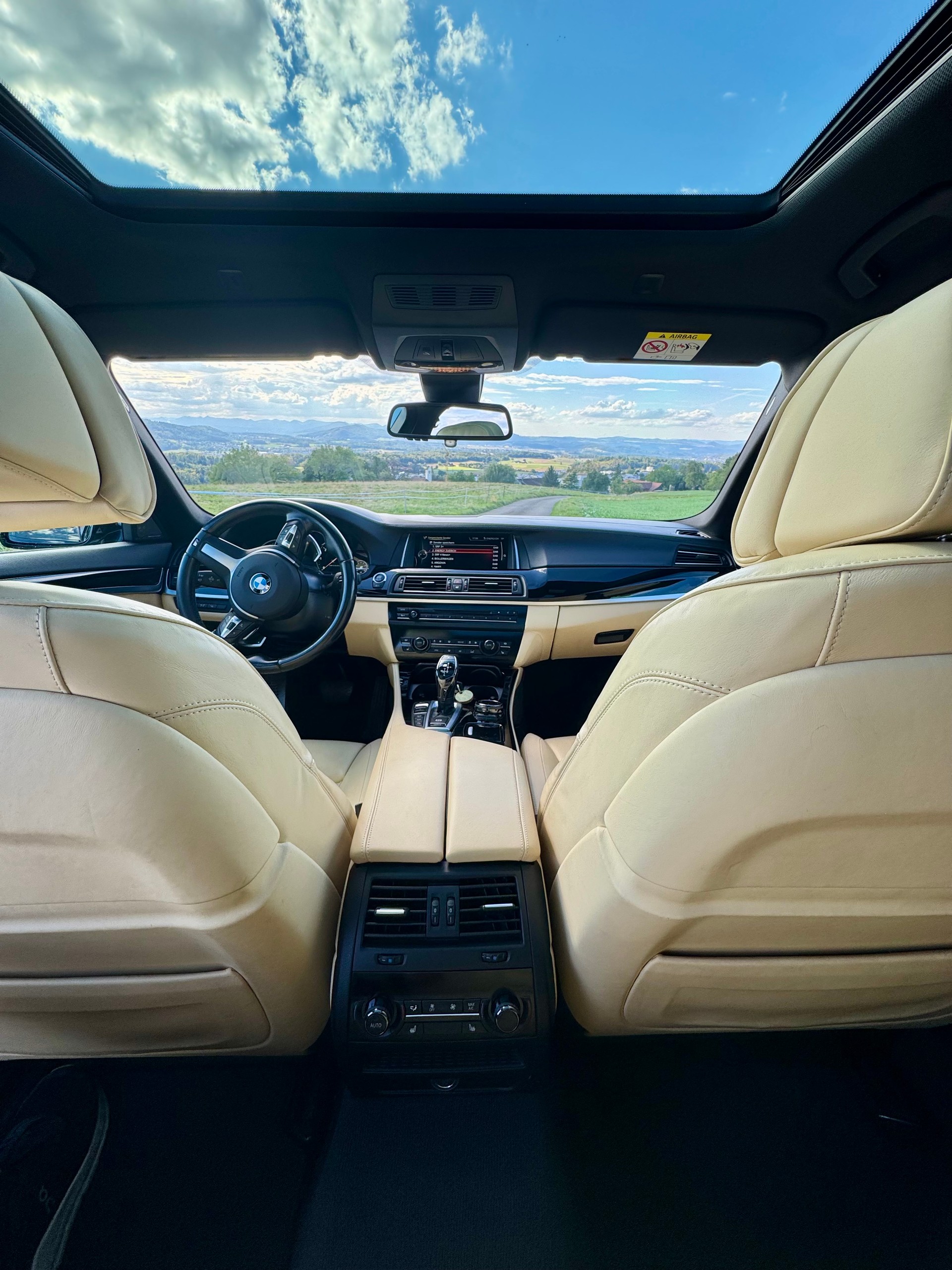 BMW M 550d xDrive-image-14