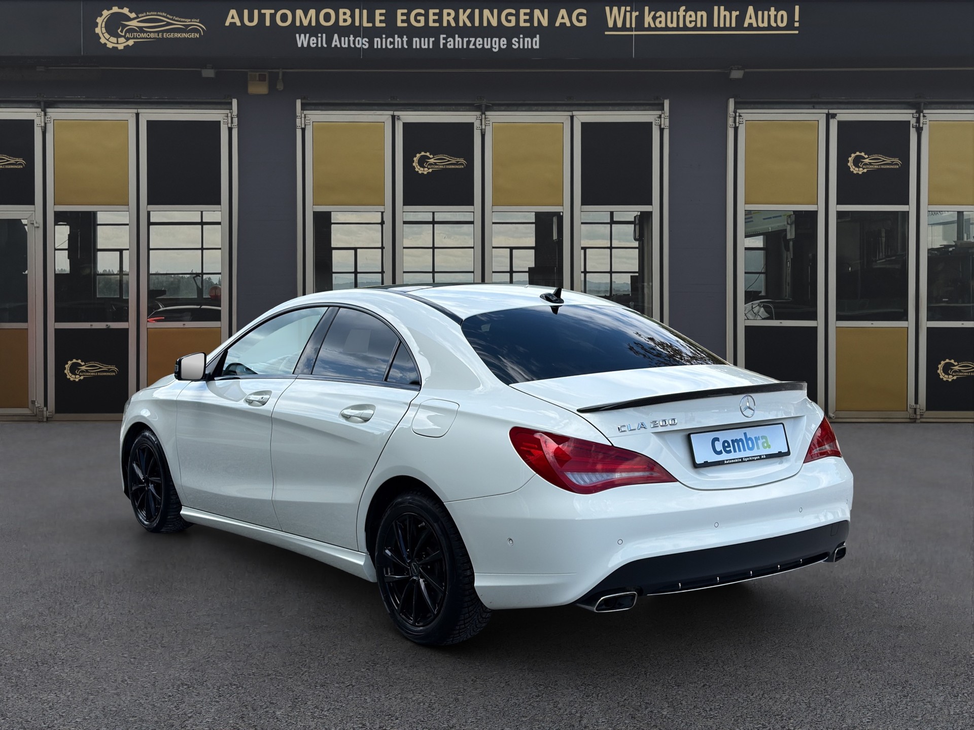 MERCEDES-BENZ CLA 200 Night Star-image-6