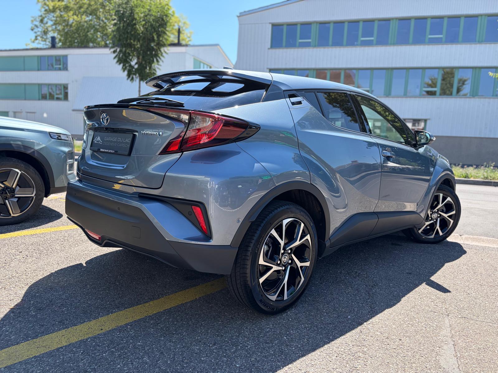 TOYOTA C-HR 1.8 HSD CVT Trend-showroom-element-3