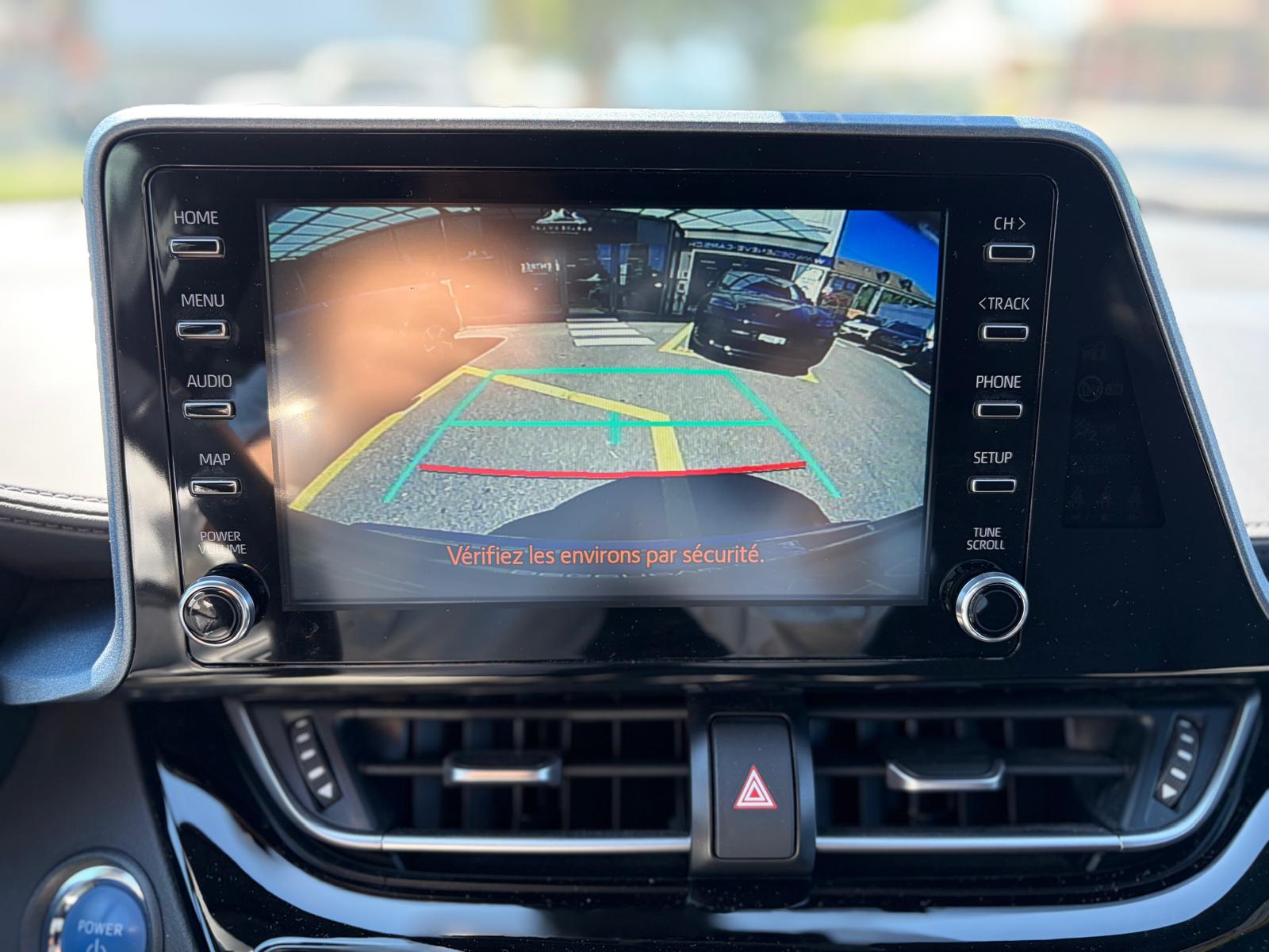 TOYOTA C-HR 1.8 HSD CVT Trend-image-19