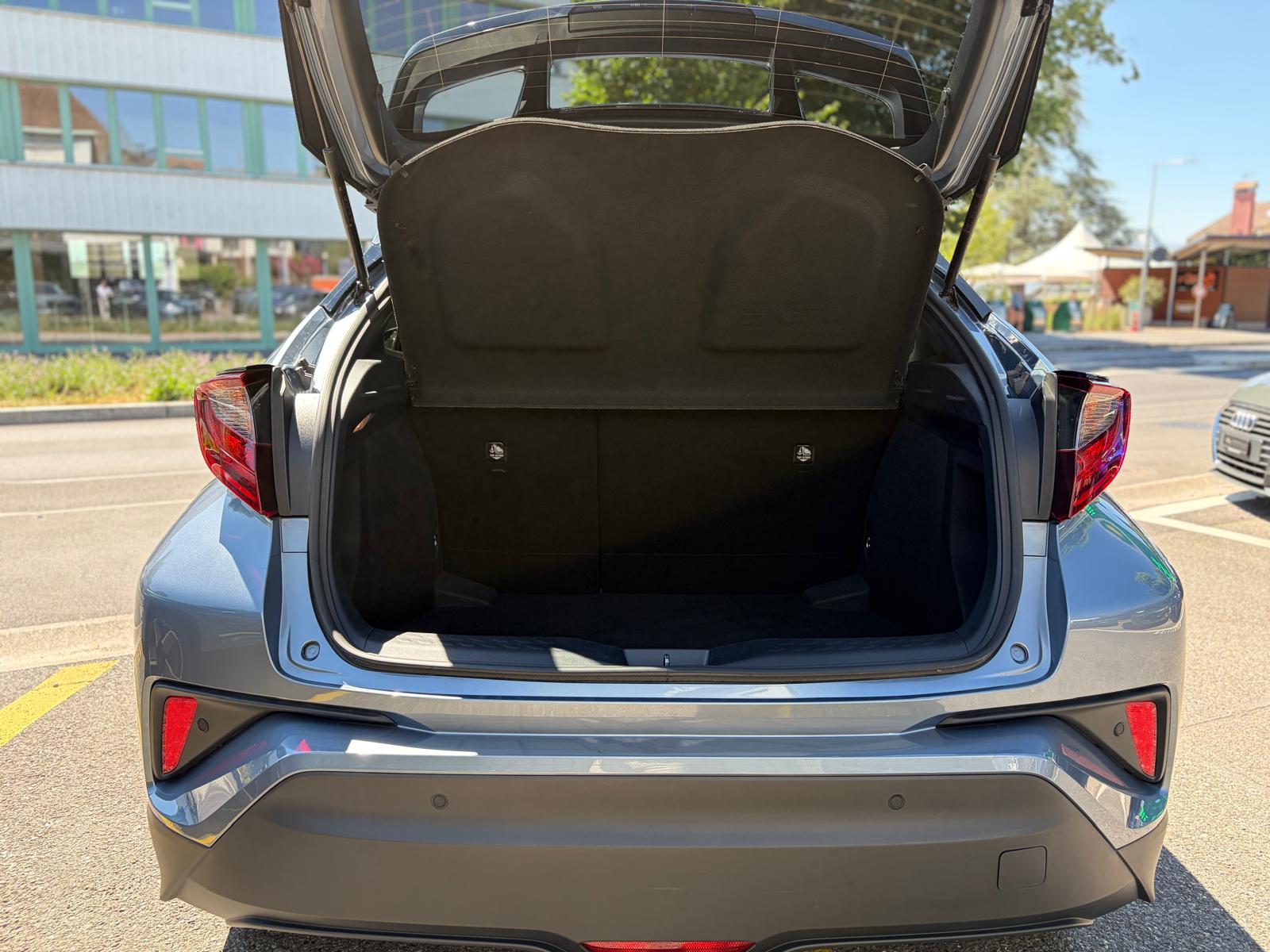 TOYOTA C-HR 1.8 HSD CVT Trend-image-12