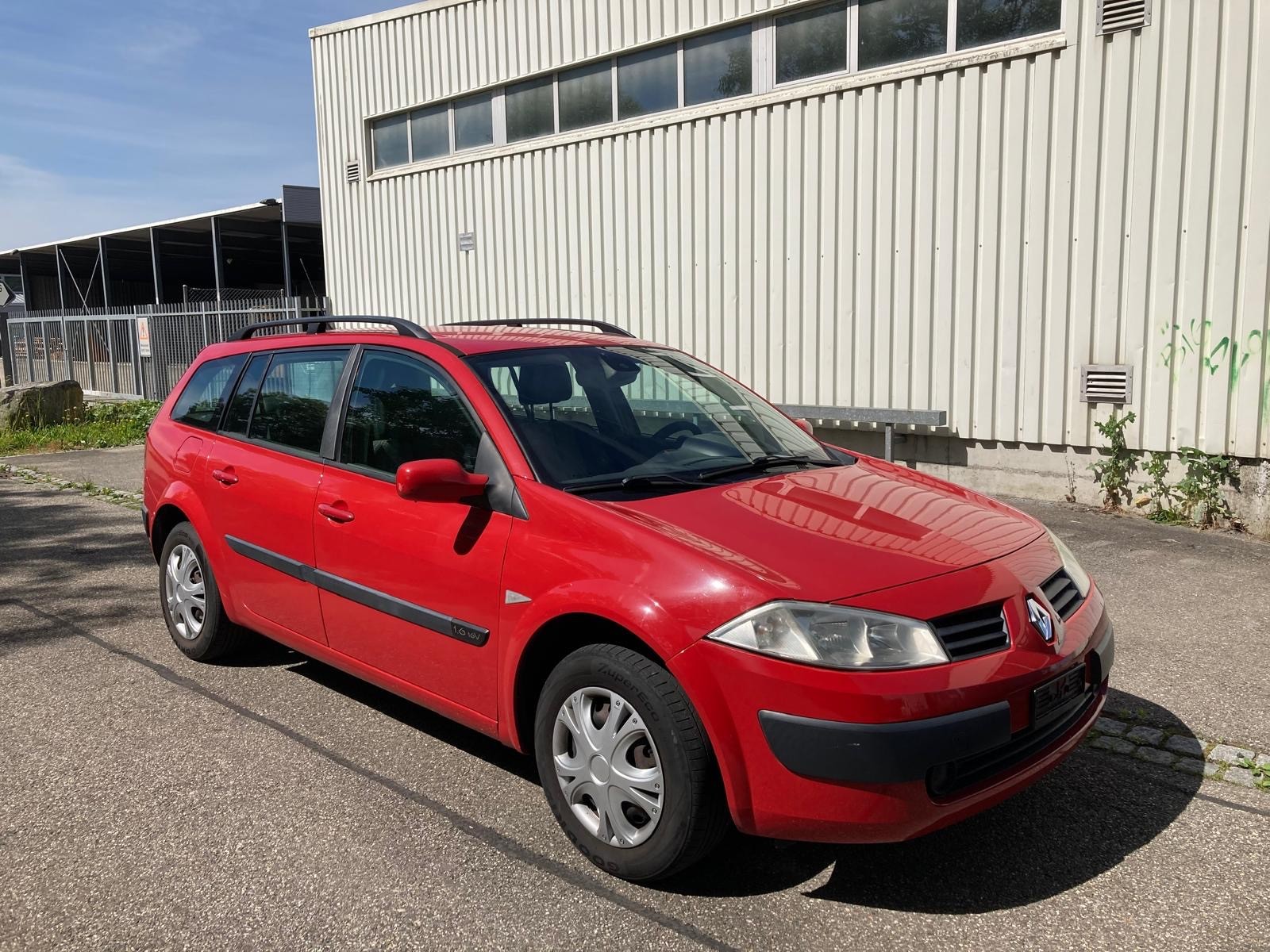 RENAULT Mégane Break 1.6 16V Dynamique-image-2