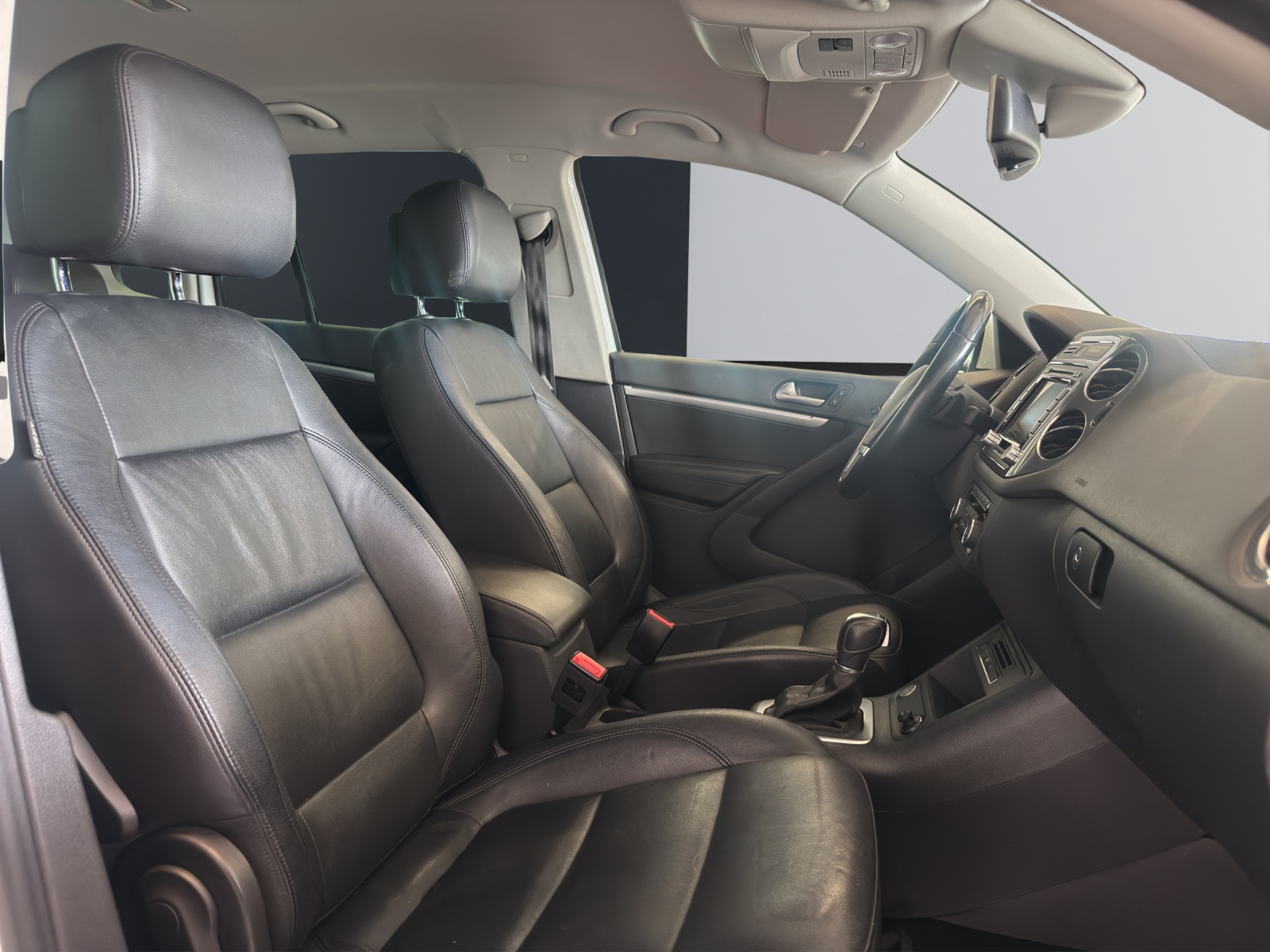 VW Tiguan 2.0 TSI Sport&Style 4Motion DSG-image-19