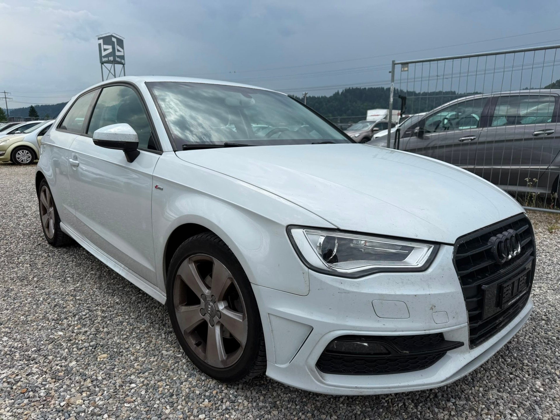 AUDI A3 1.4 TFSI Attraction S-tronic-image-2